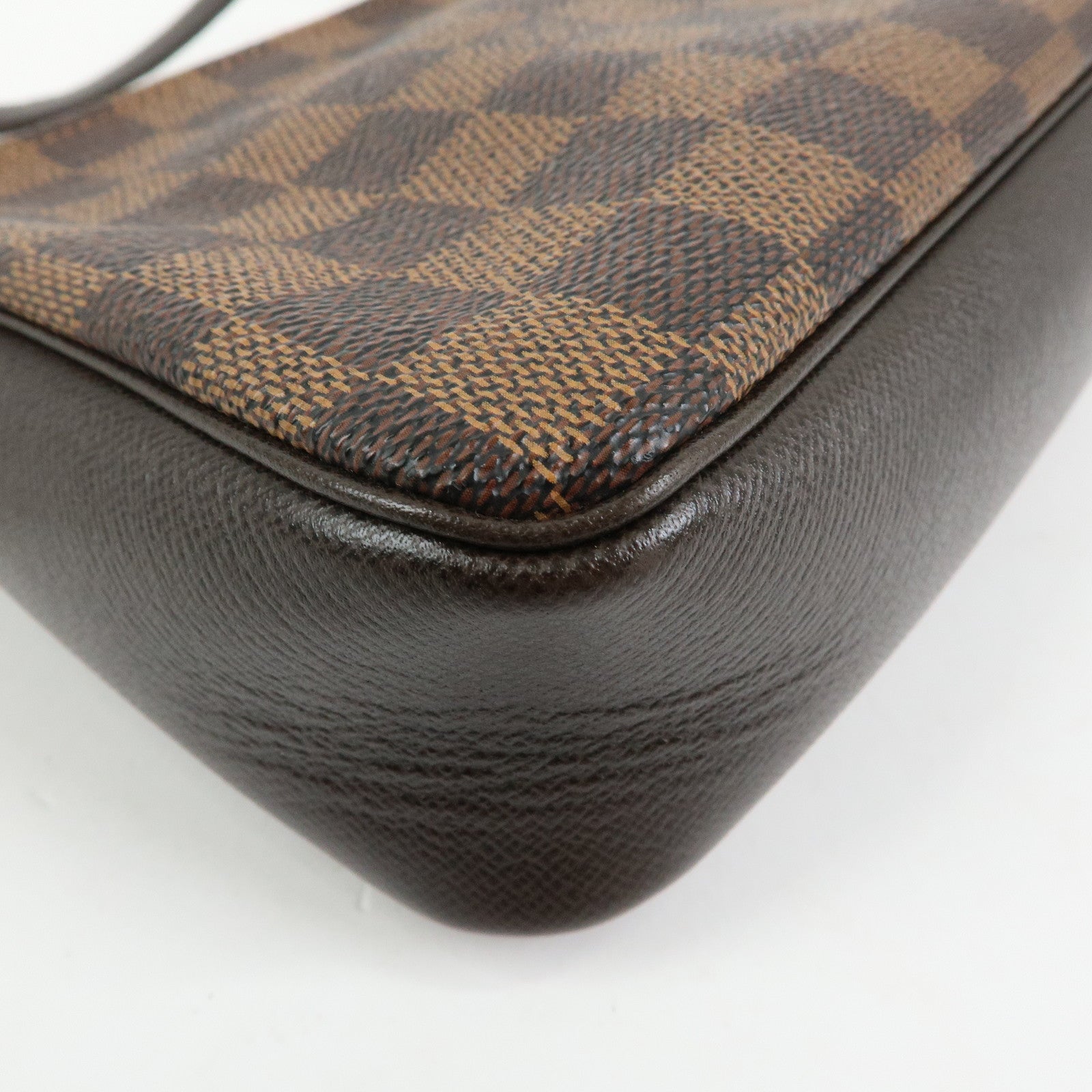 Louis Vuitton Damier Trousse Makeup Accessory Pouch Brown N51982