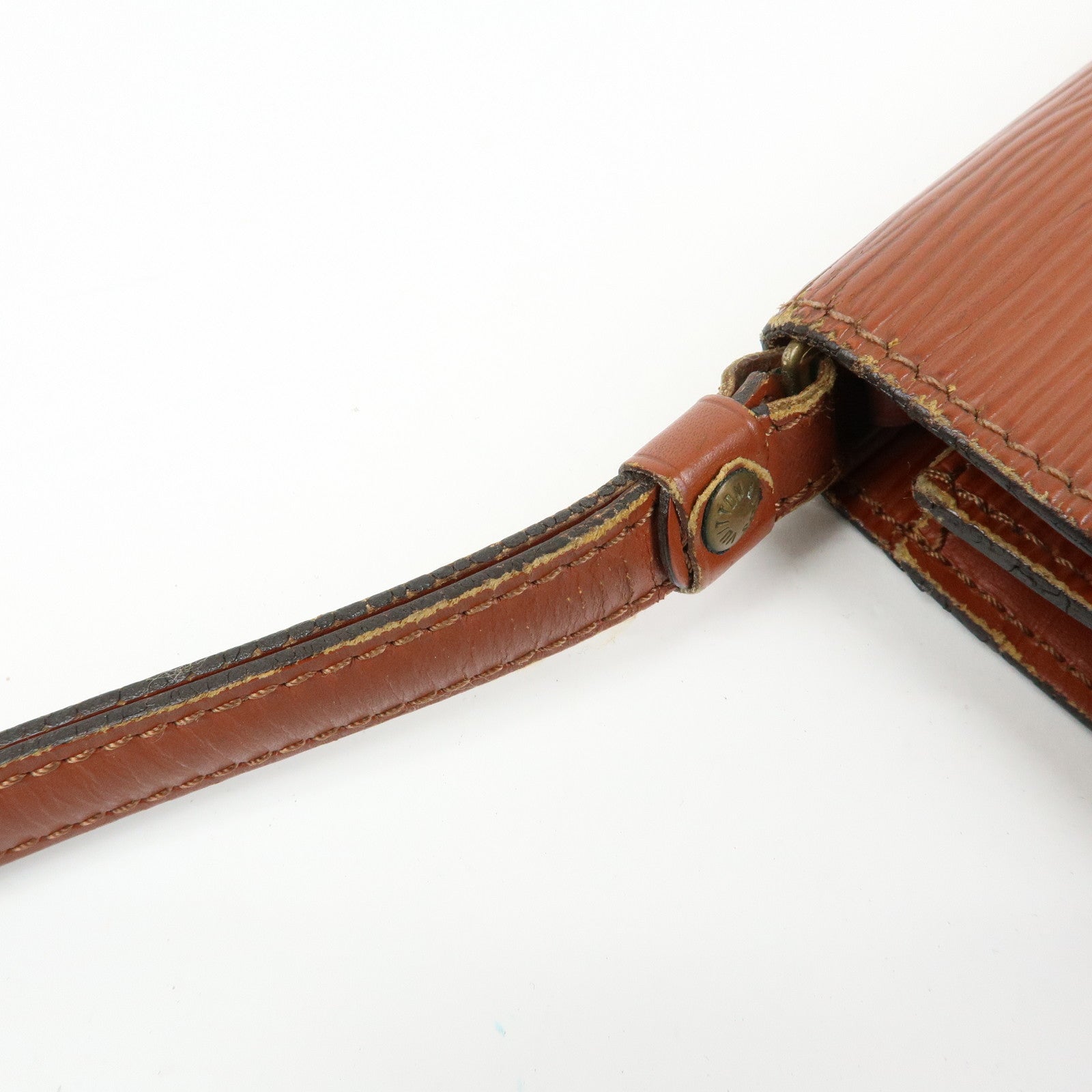 Louis Vuitton Epi Sellier Dragonne Clutch Bag Kenya Brown M52613