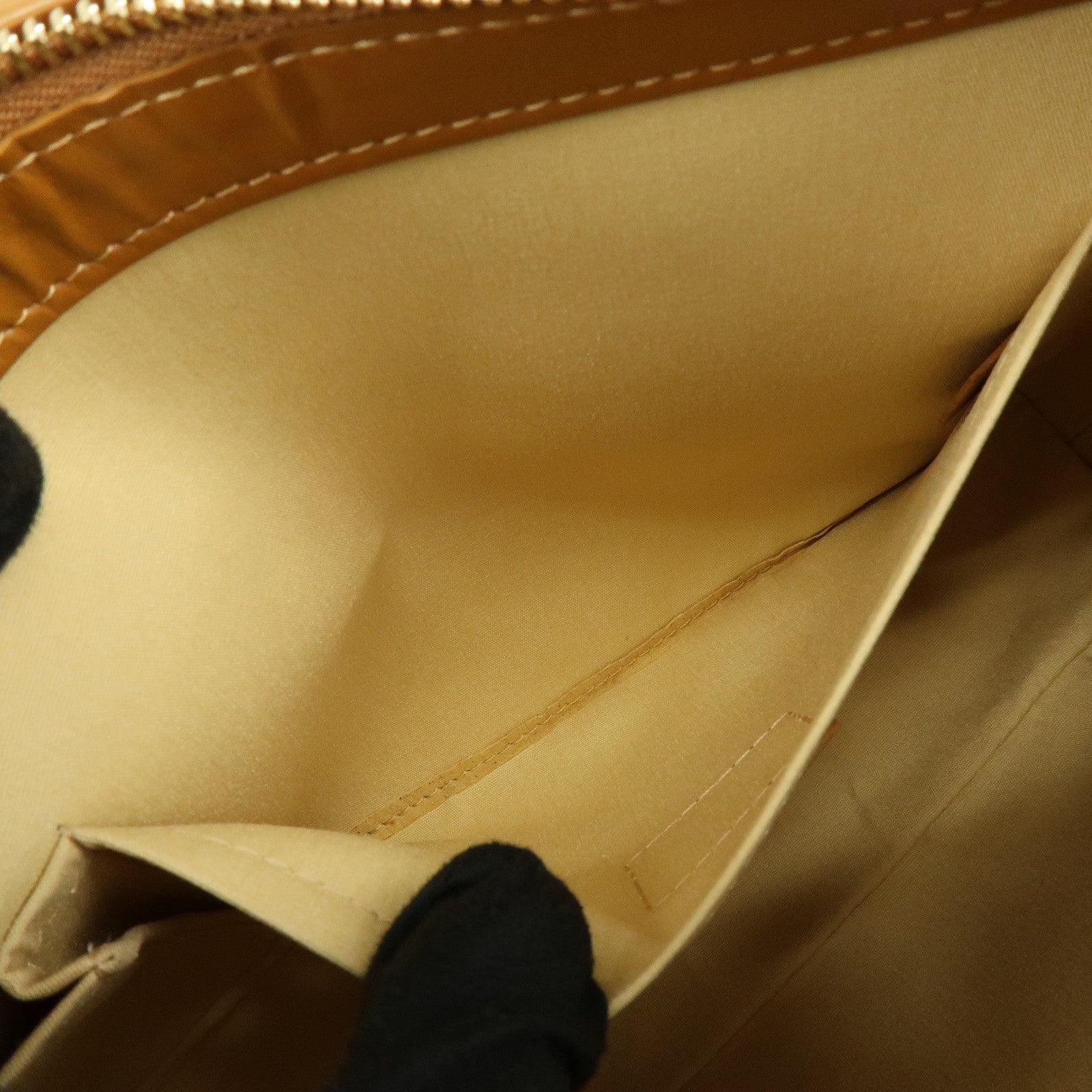 Louis Vuitton Monogram Mini Lucille PM Hand Bag Beige M92684