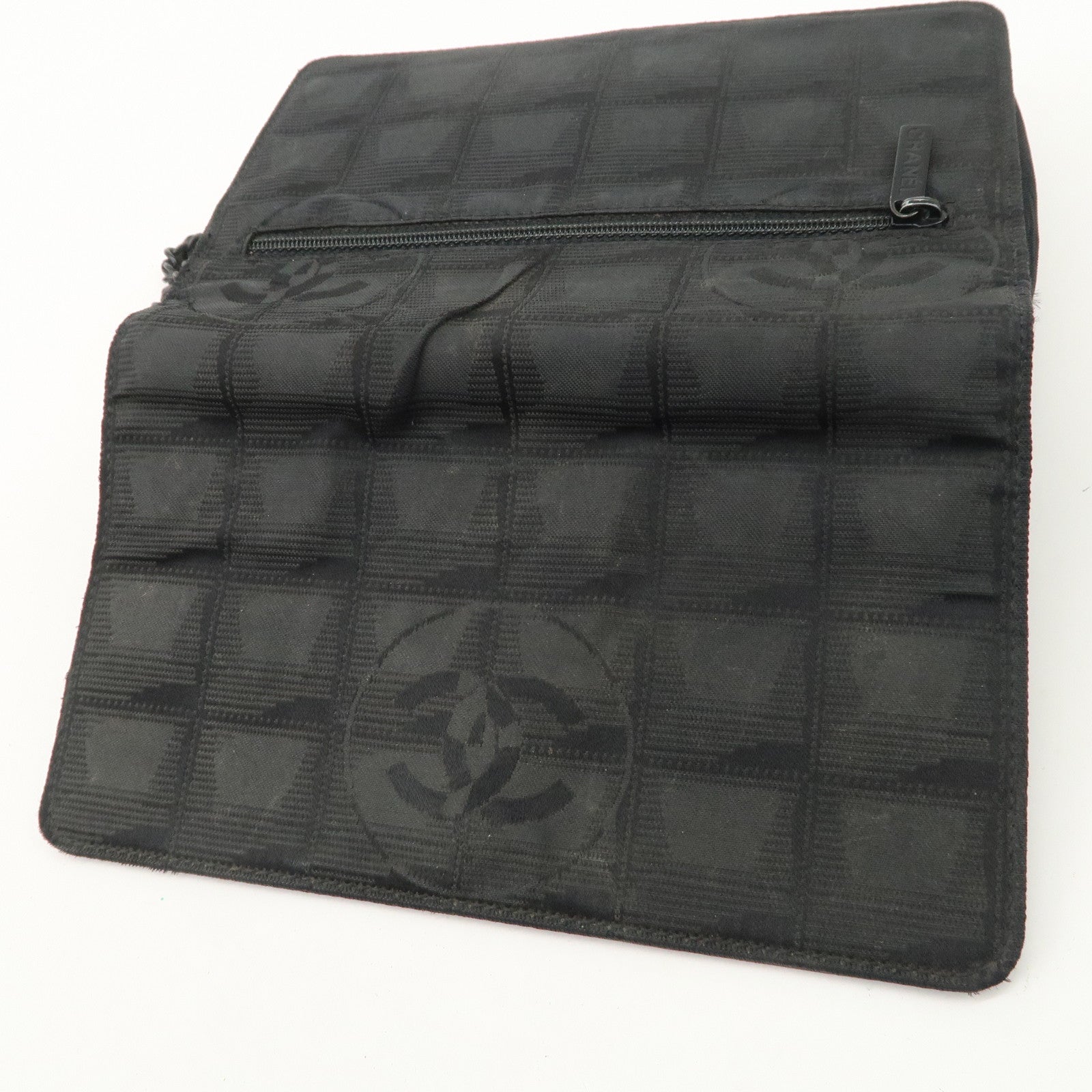 Chanel New Travel Line Nylon Jacquard Leather Chain Wallet Black A15772 Used