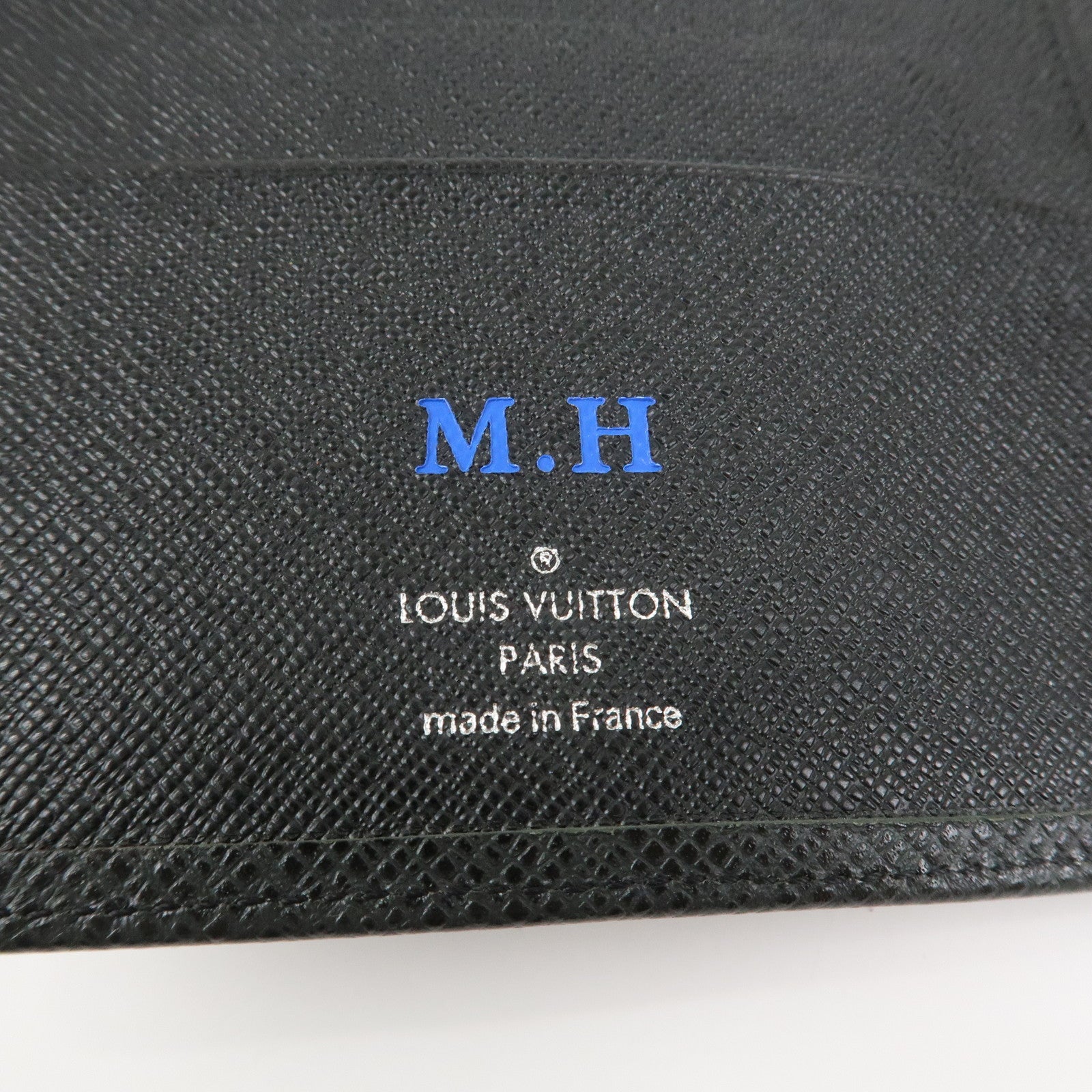 Louis Vuitton Taiga Leather Agenda MM Planner Cover Ardoise R20222