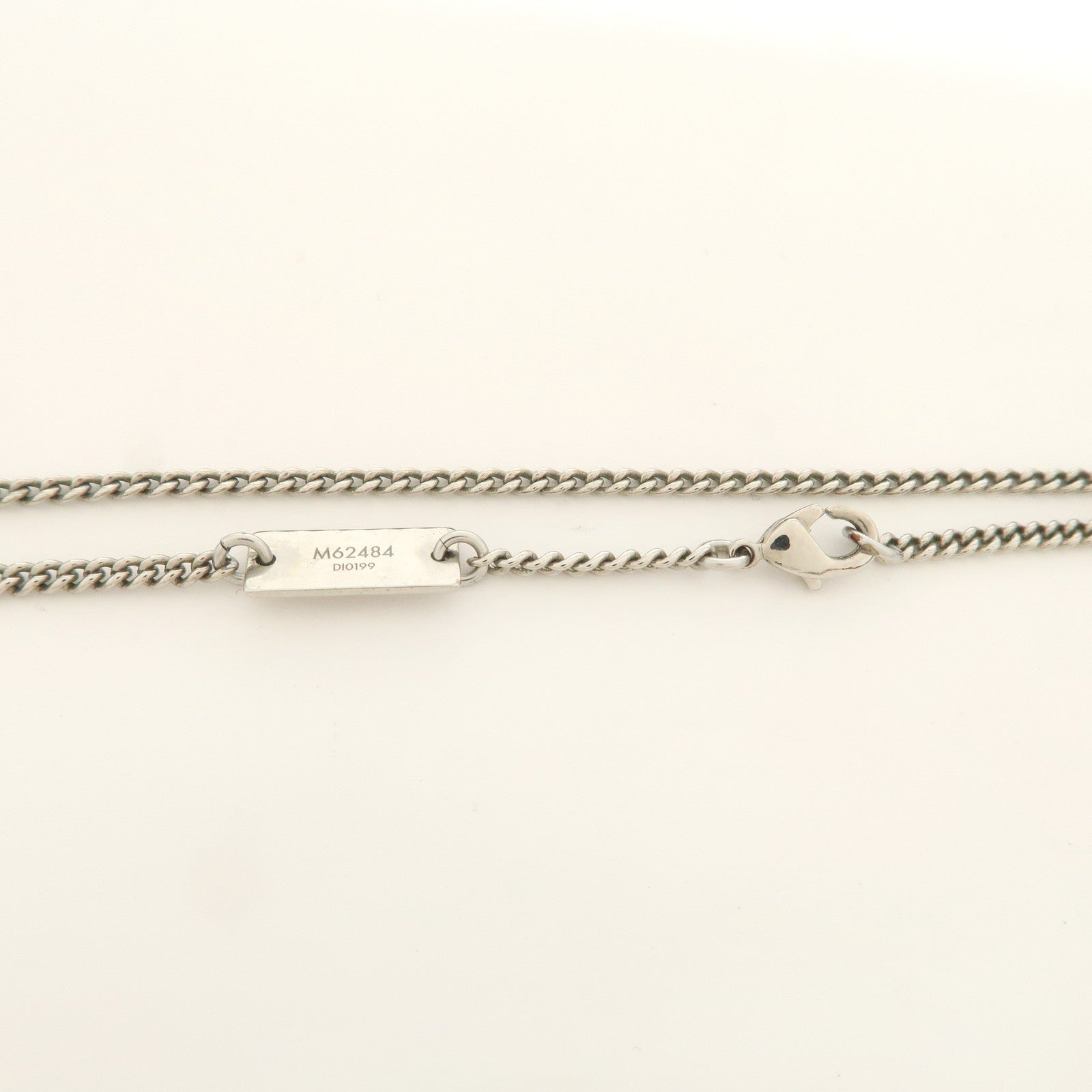 Louis Vuitton Monogram Metal Locket Necklace Silver M62484