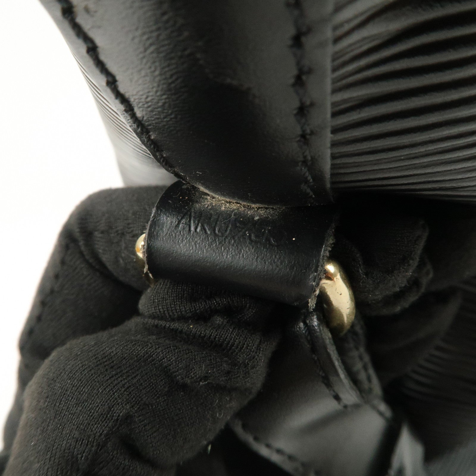 Louis Vuitton Epi Noe Shoulder Bag Hand Bag Noir Black M59002