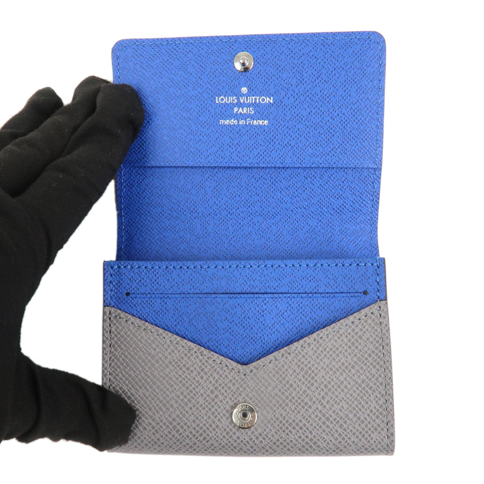 Louis Vuitton Taiga Enveloppe Cartes de Visite Card Case M11583