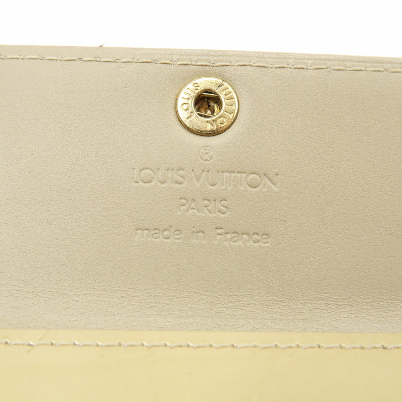 Louis Vuitton Monogram Vernis Leather Ludlow Wallet Beige M91160