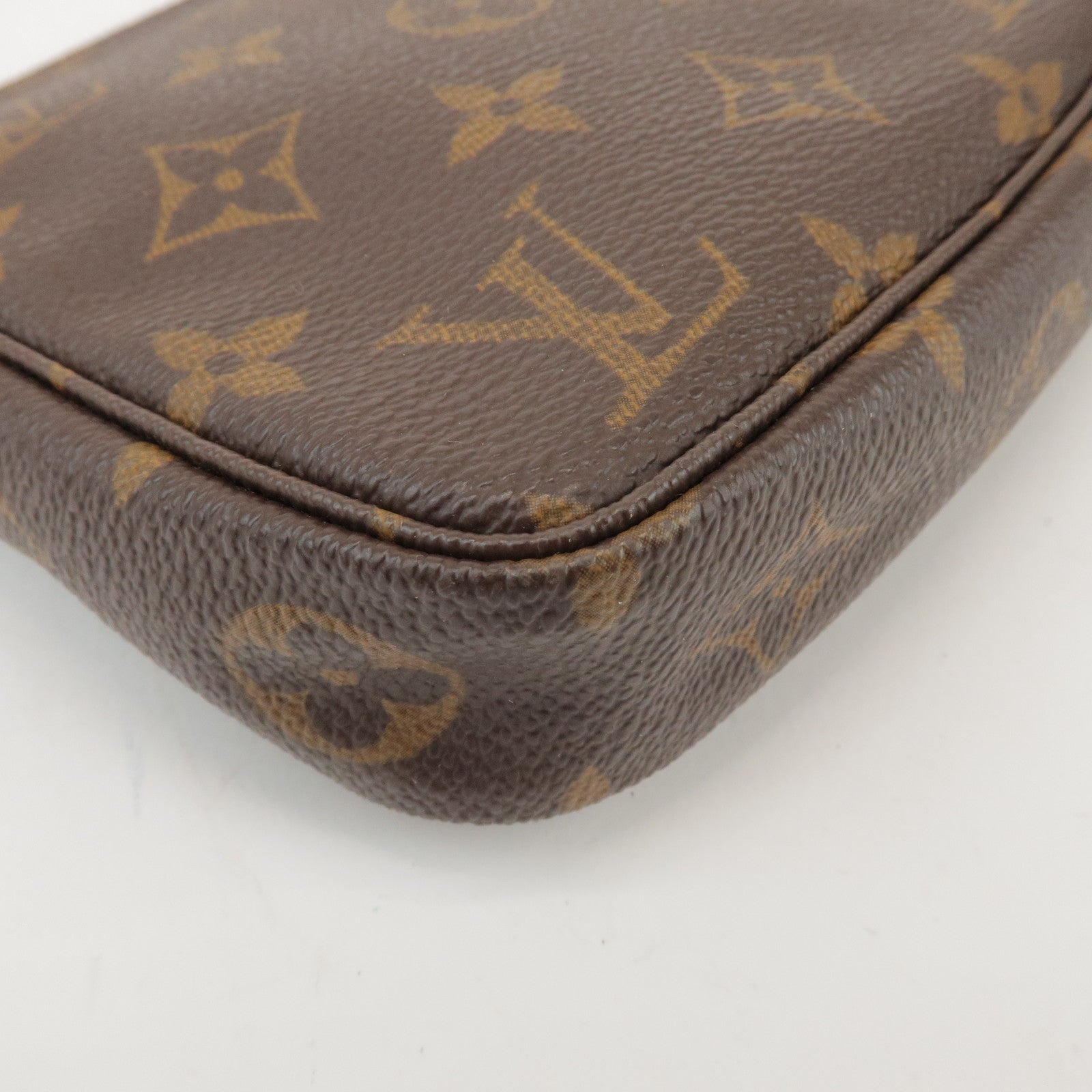 Louis Vuitton Monogram Pochette Accessoires Pouch Hand Bag M51980