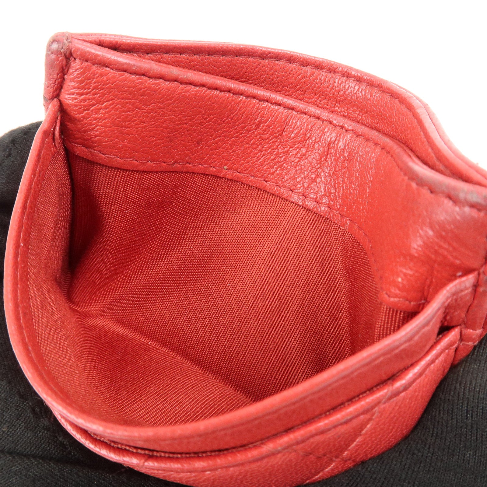 CHANEL COCO Mark Matelasse Lamb Skin Card Case Red