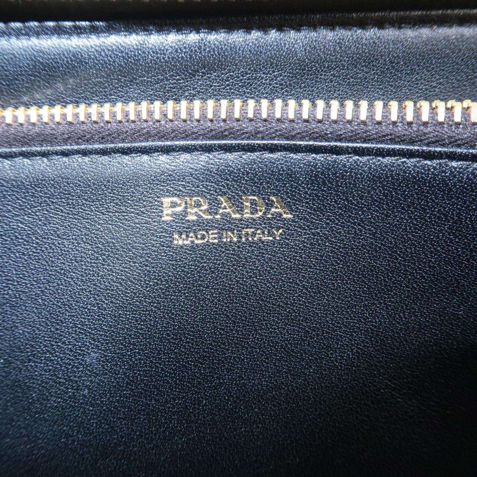 PRADA Vitello Move Leather Round Zippy Wallet Black 1ML506 Used