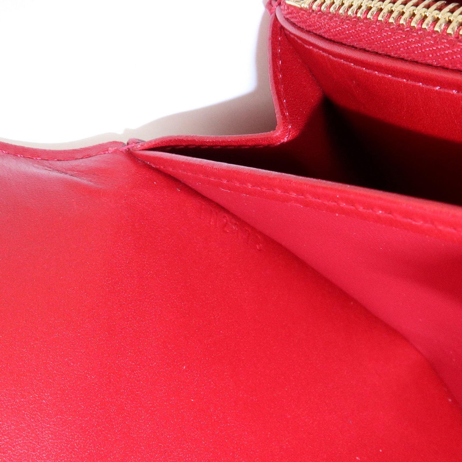 Louis Vuitton Monogram Vernis Portefeuille Sarah Wallet Red M91739