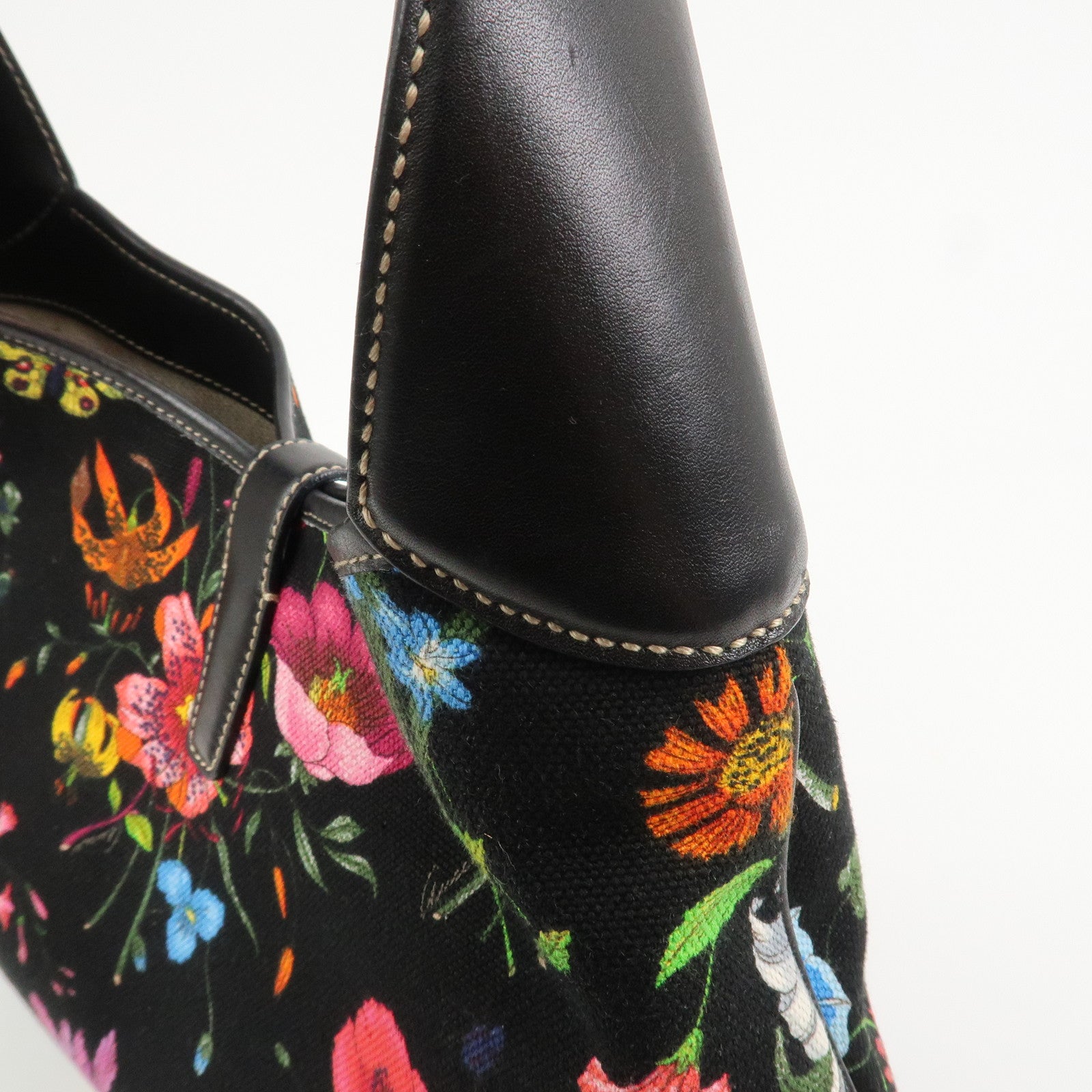 GUCCI Canvas Leather Shoulder Bag Flower Print Black 153029