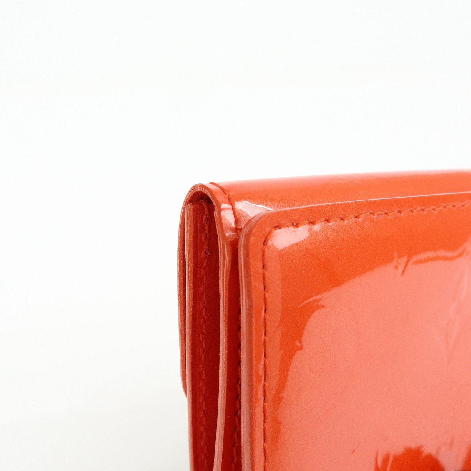 Louis Vuitton Monogram Vernis Leather Ludlow Orange Sunset M93630
