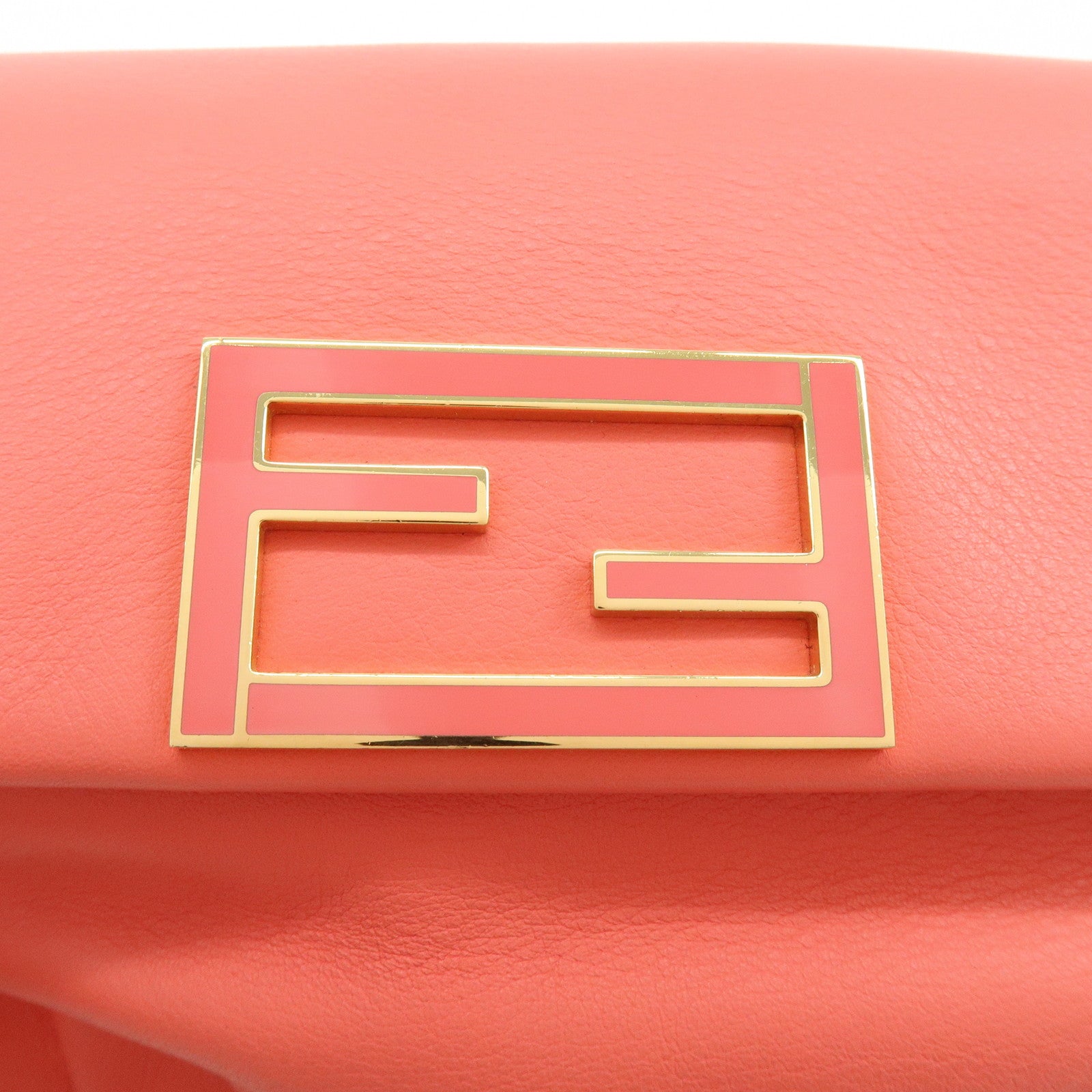 FENDI Leather Chain Shoulder Bag Purse Crossbody Bag Pink 8M0276