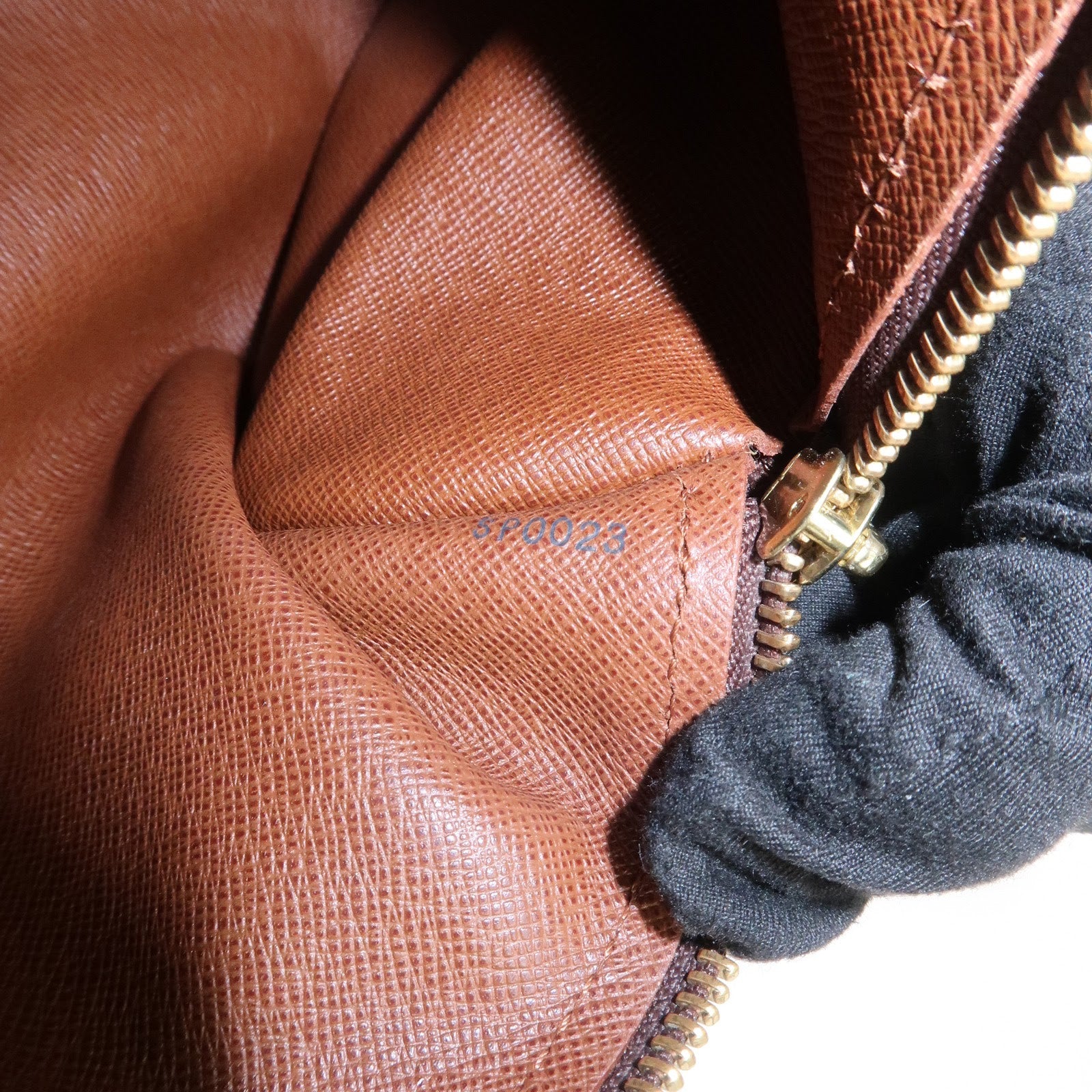 Louis Vuitton Monogram Papillon 26 Hand Bag Brown M51386