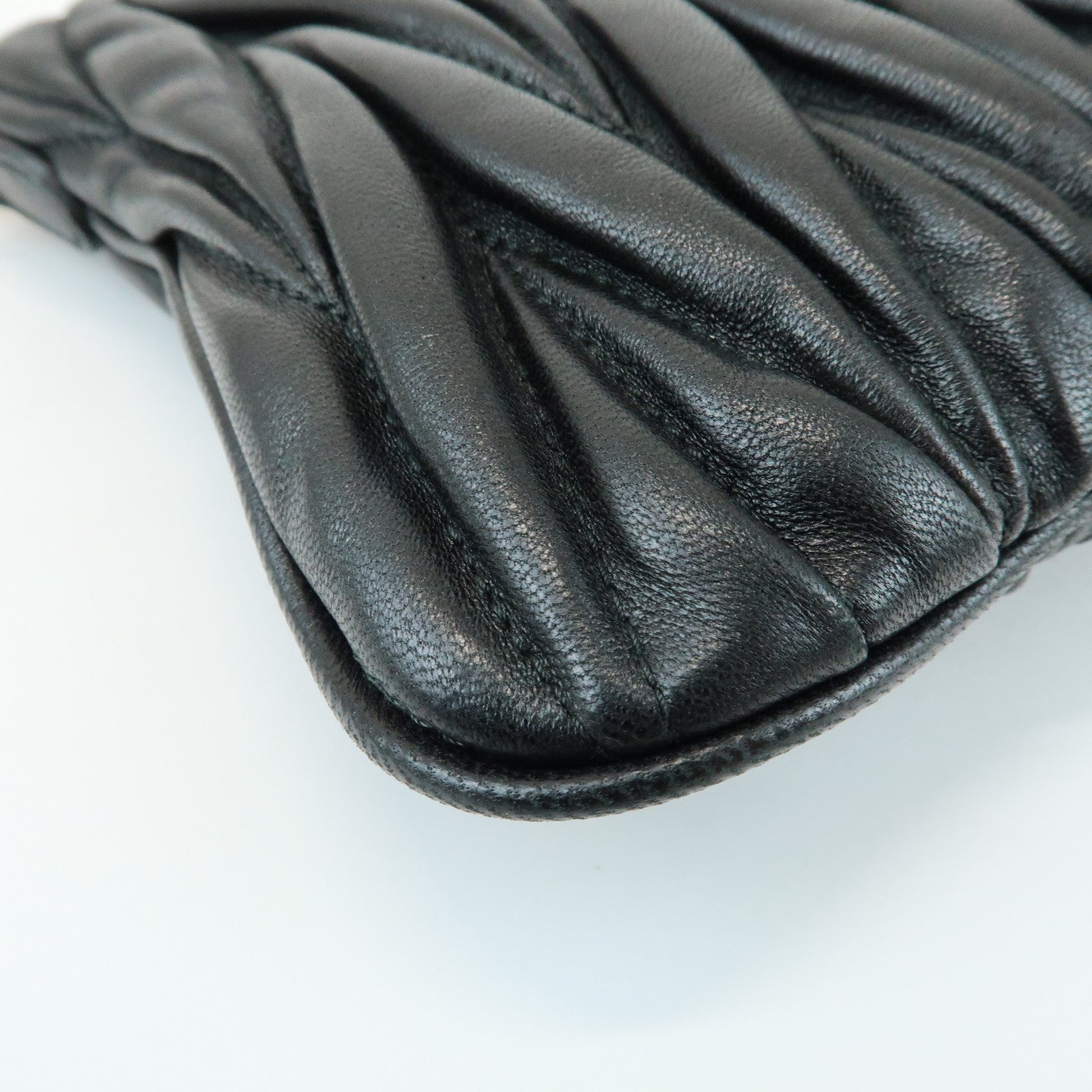 MIU MIU Matelasse Nappa Leather Shoulder Bag Black RM1892