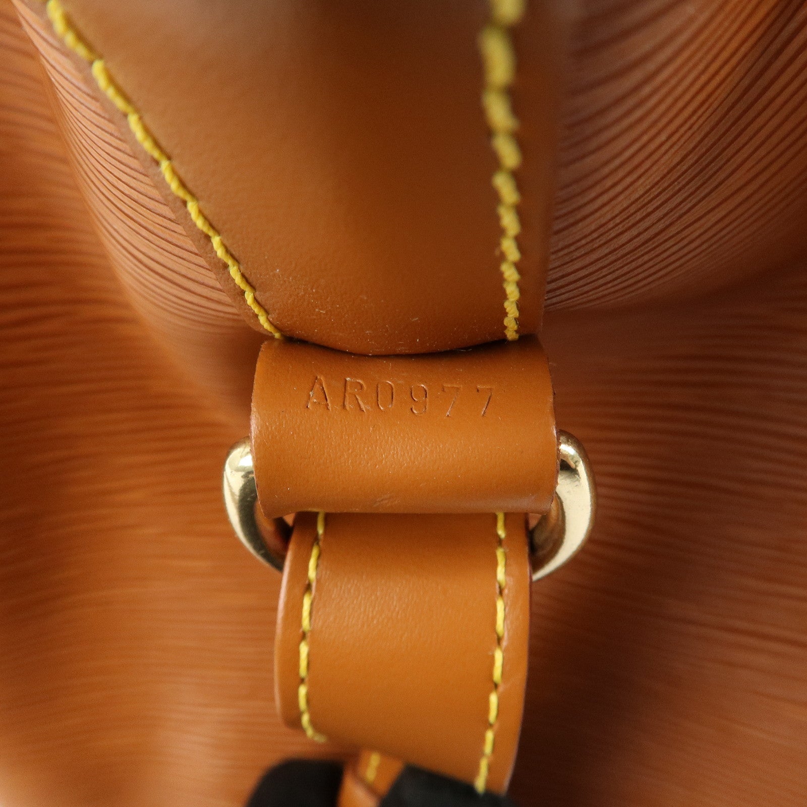 Louis Vuitton Epi Petit Noe Shoulder Bag Zipang Gold M44108