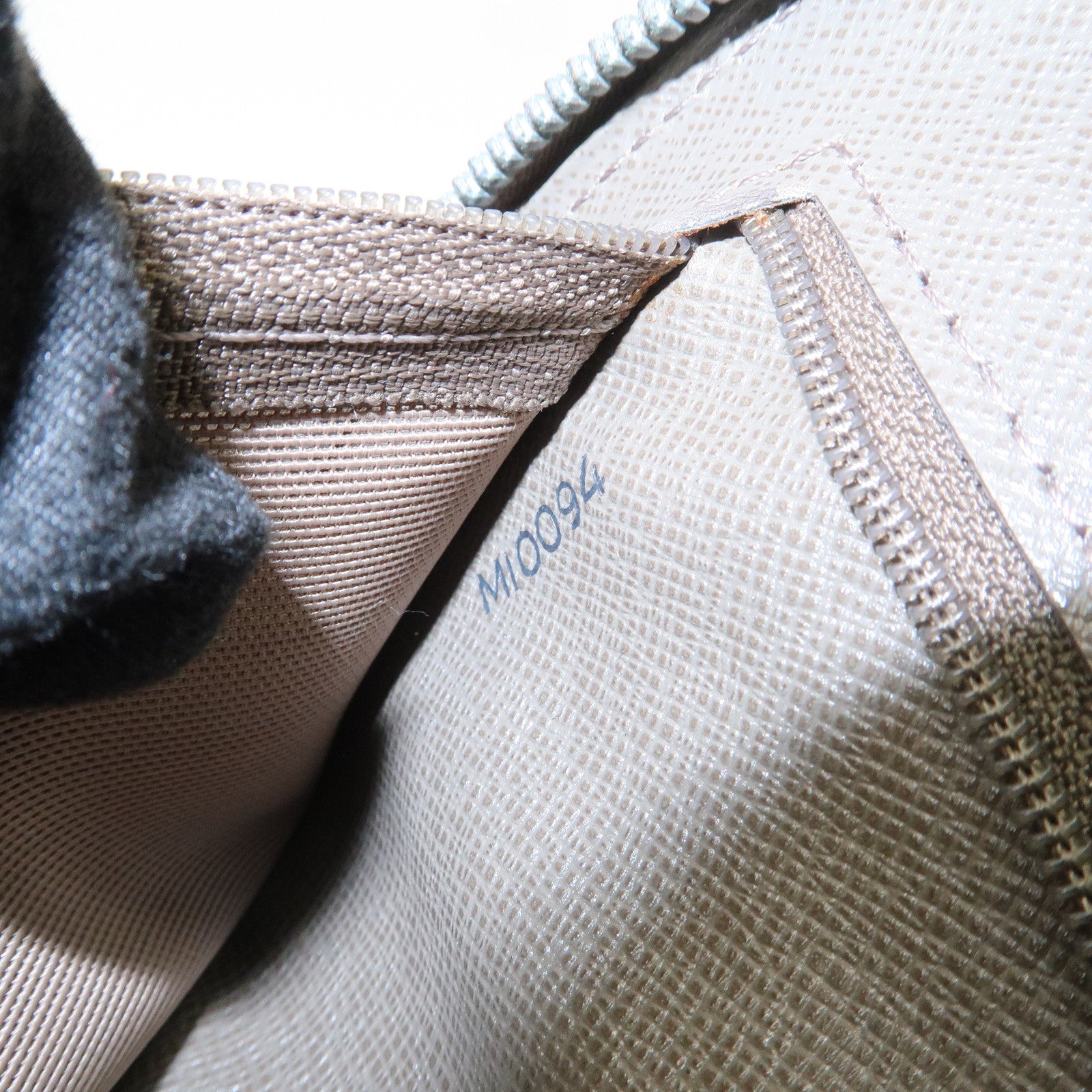 Louis Vuitton Damier Geant Mage Canvas Body Bag Terre M93500