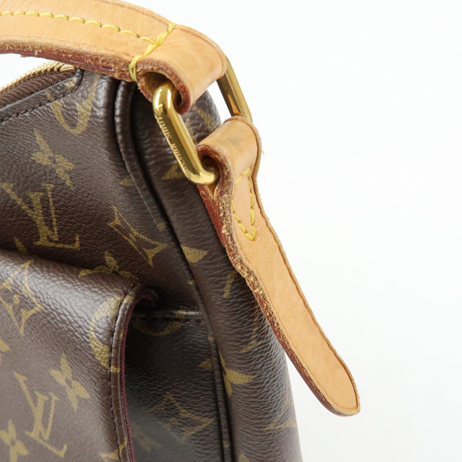 Louis Vuitton Monogram Mabillon Crossbody Shoulder Bag M41679