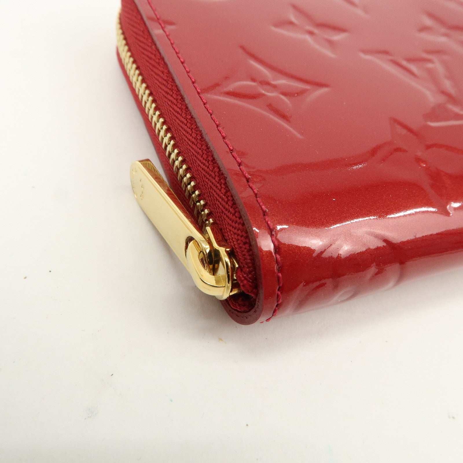 Louis Vuitton Monogram Vernis Zippy Coin Purse Pomme d'Amour M93608