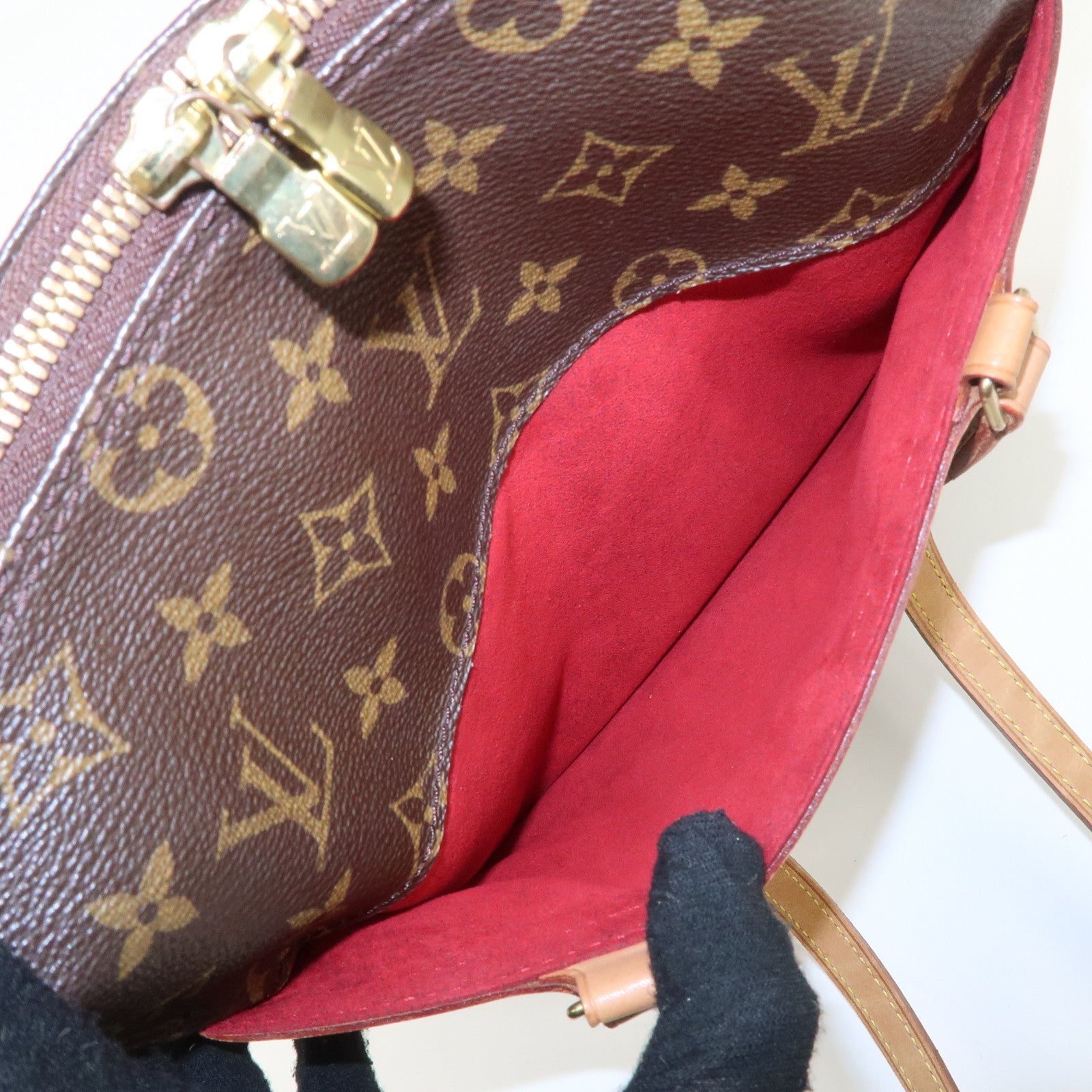 Louis Vuitton Monogram Coussin GM Hand Bag Shoulder Bag M51141 Used