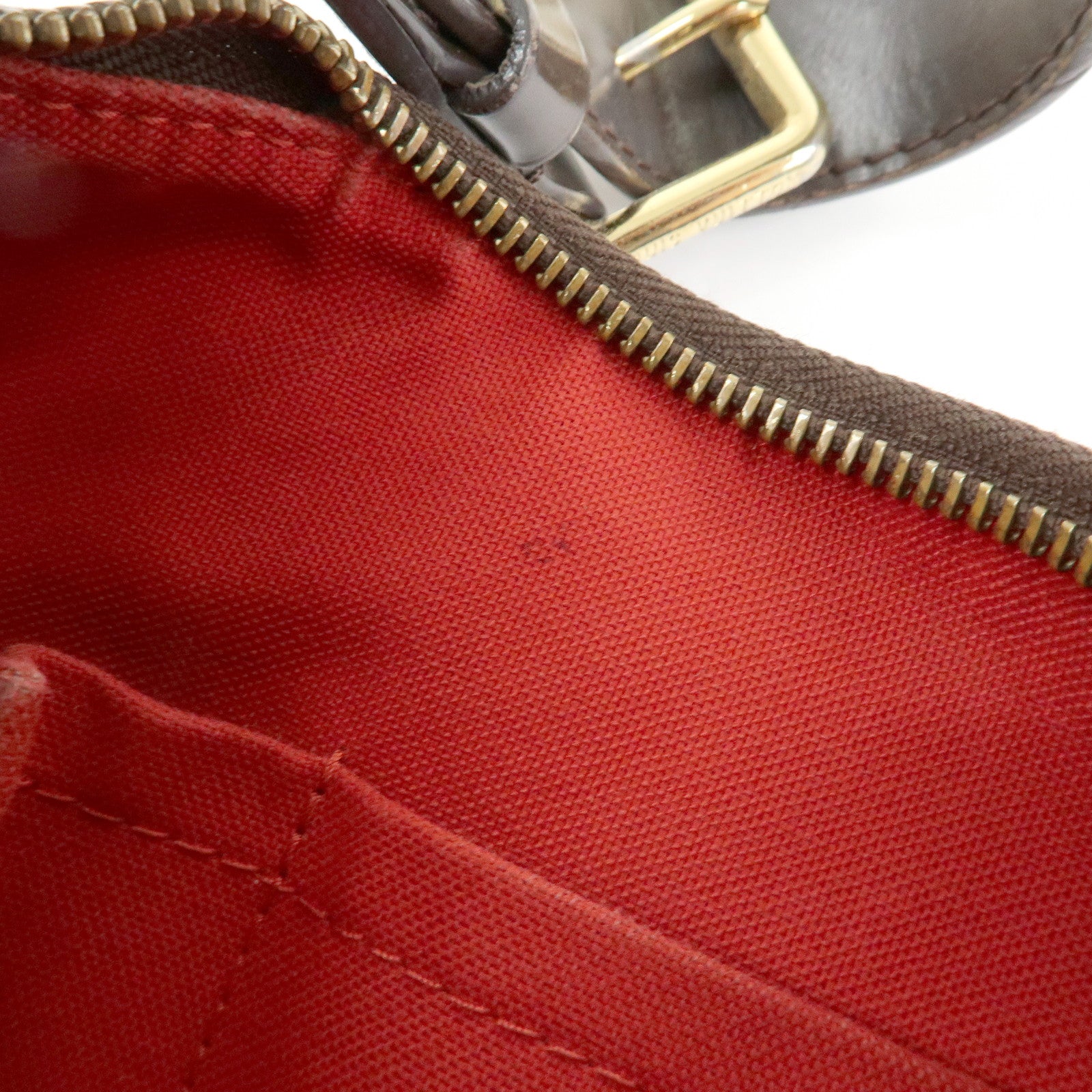 Louis Vuitton Damier Thames GM Shoulder Bag Damier Ebene N48181