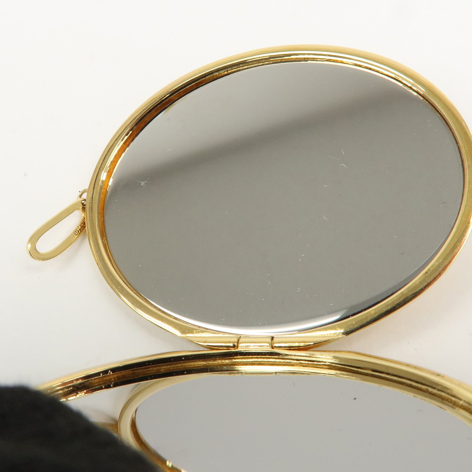 CELINE Metal Sulky Box Pendant Charm Pendant Top Gold