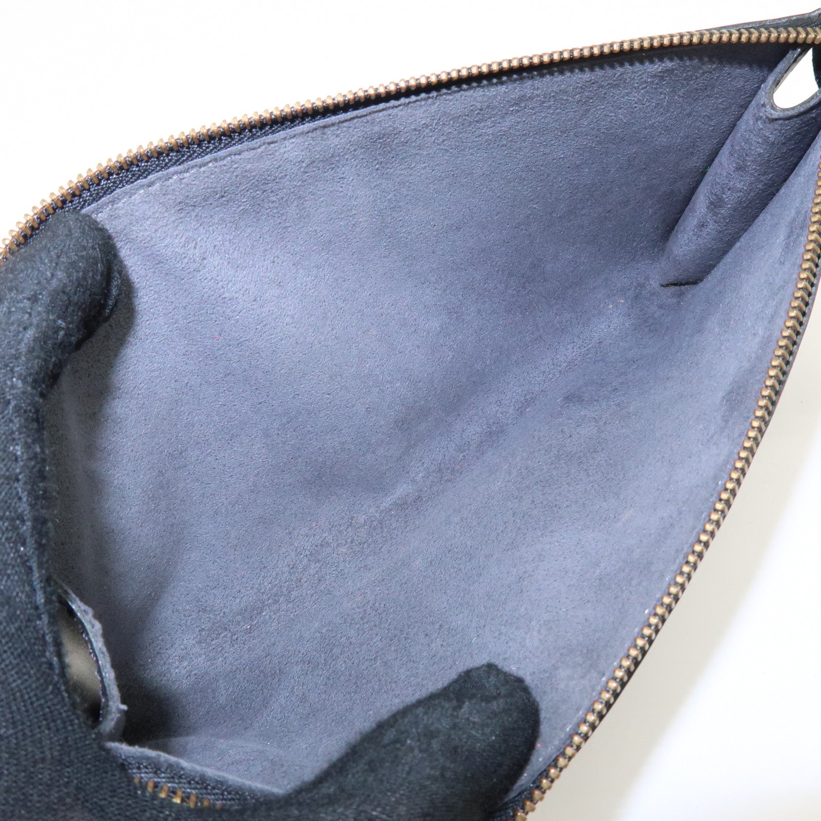 Louis Vuitton Epi Pochette Accessoires Clutch Bag Noir M52942