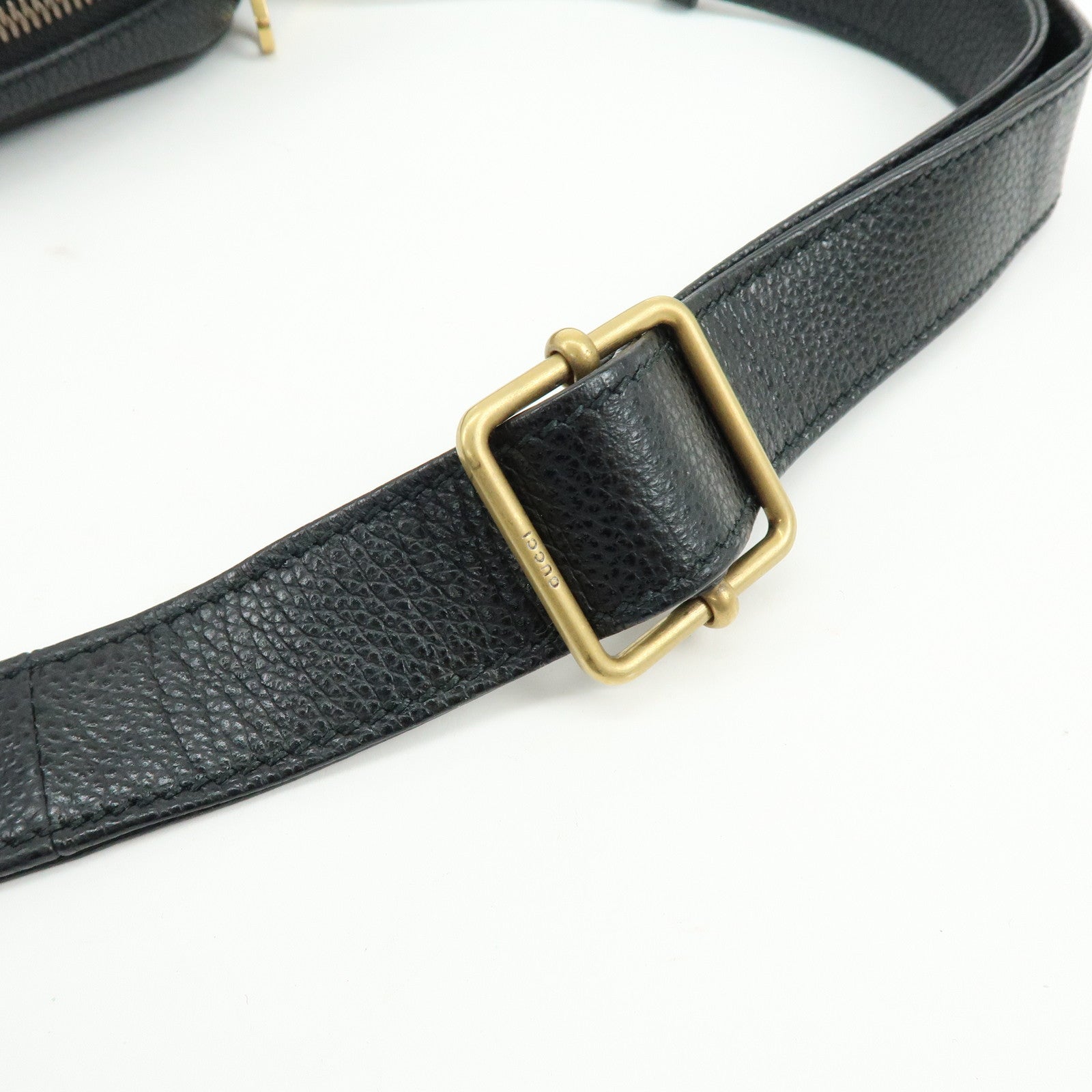 GUCCI Sherry Calf Leather Vintage Logo Shoulder Bag Black 574803