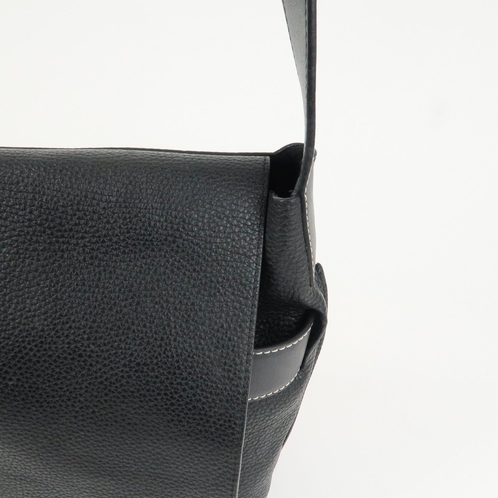 LOEWE Anagram Logo Leather Shoulder Bag Crossbody Bag Black