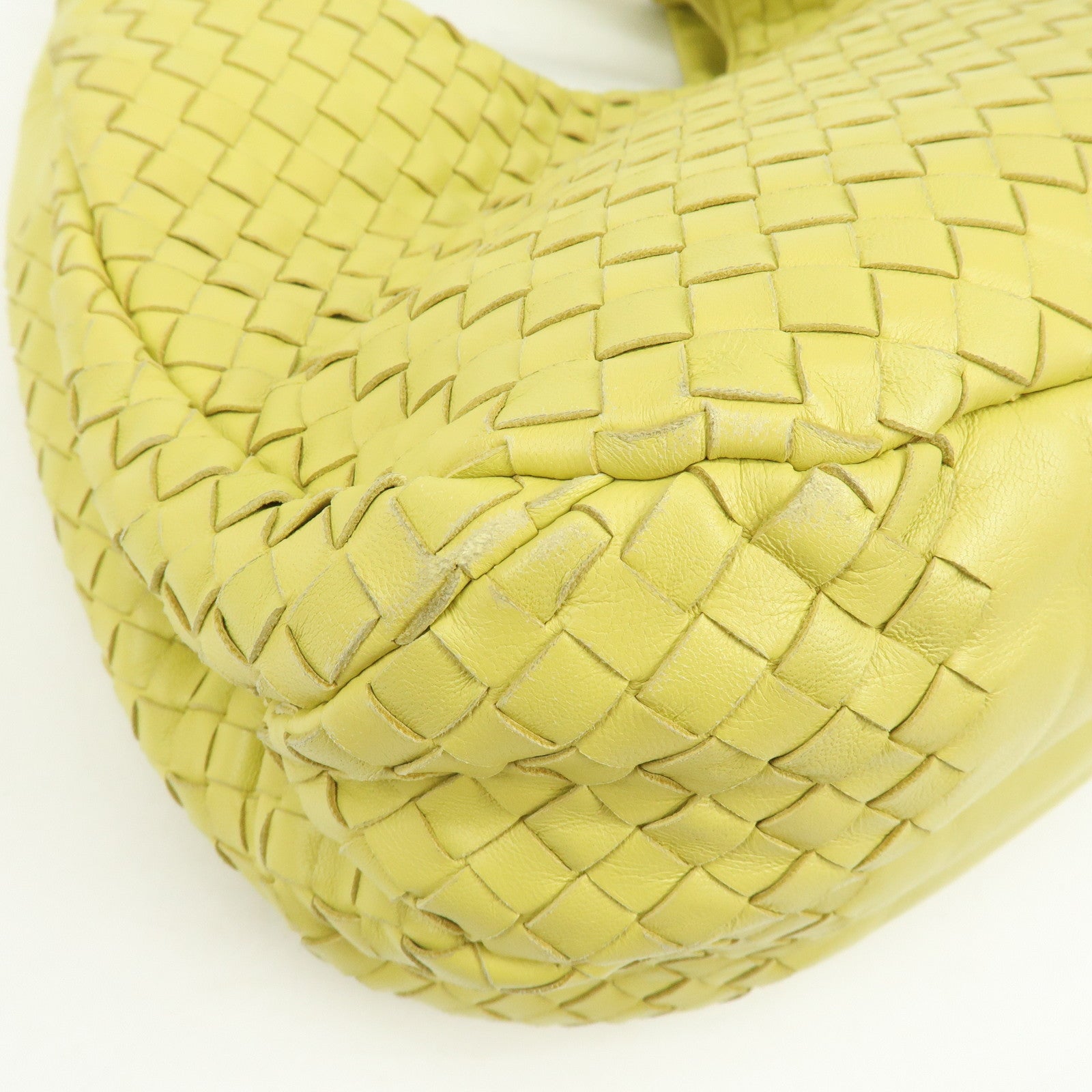 BOTTEGA VENETA Intrecciato Campana Leather Hand Bag B01735200Z