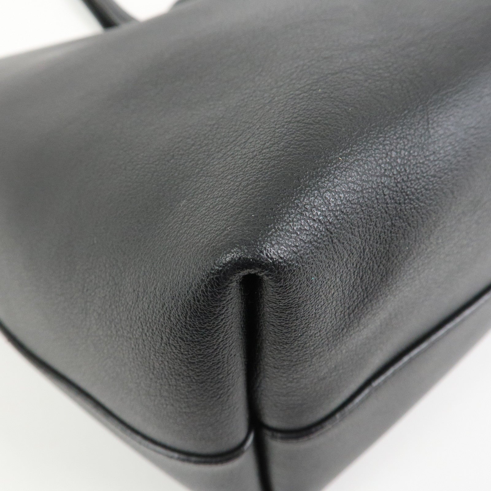 SAINT LAURENT PARIS Shopping Bag EAST WEST Tote Bag Black 600281