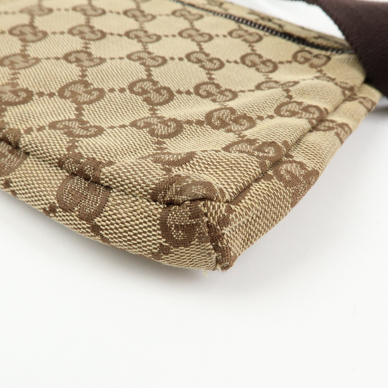GUCCI GG Canvas Leather Waist Pouch Body Bag Beige Brown 28566