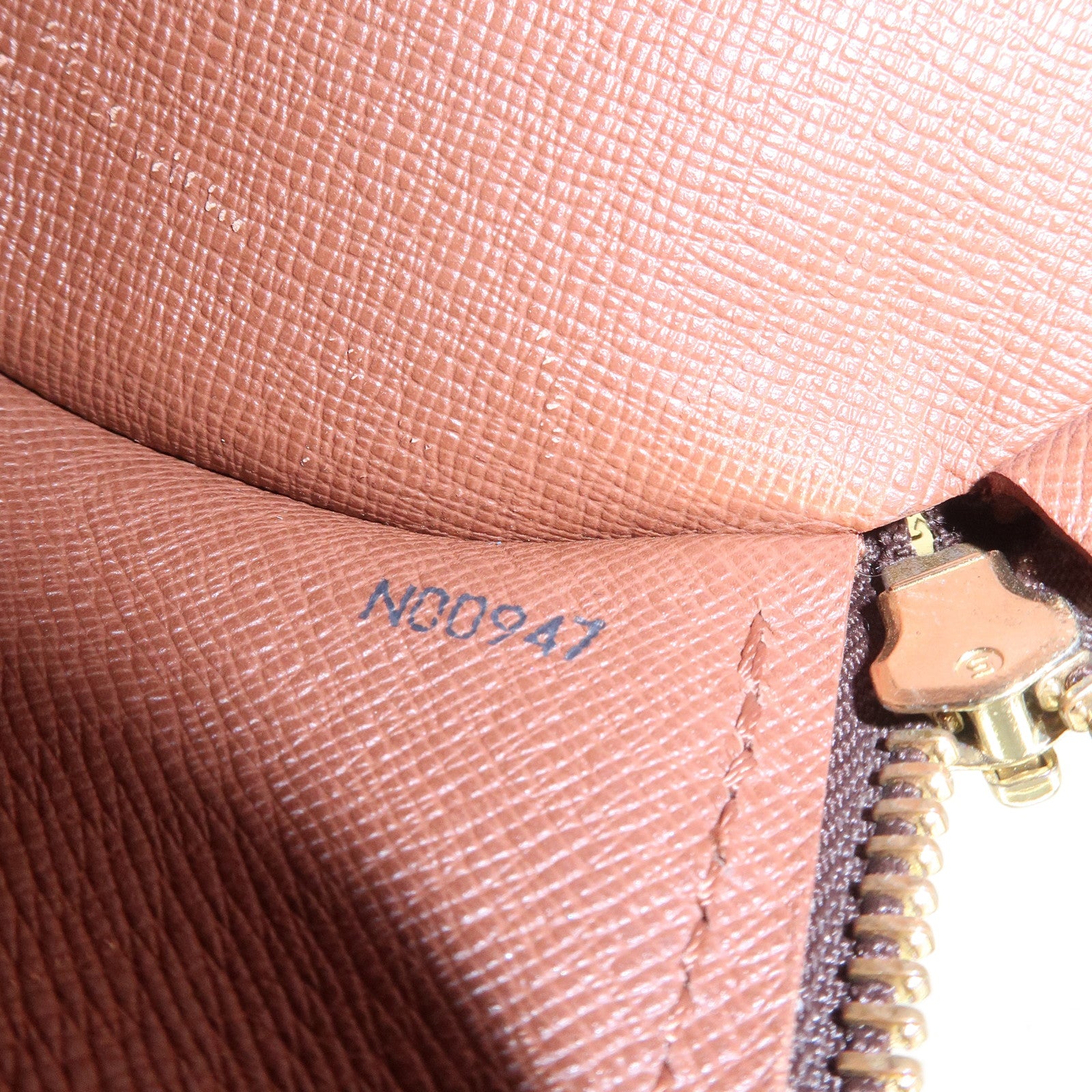 Louis Vuitton Monogram Papillon 30 Hand Bag Brown M51365