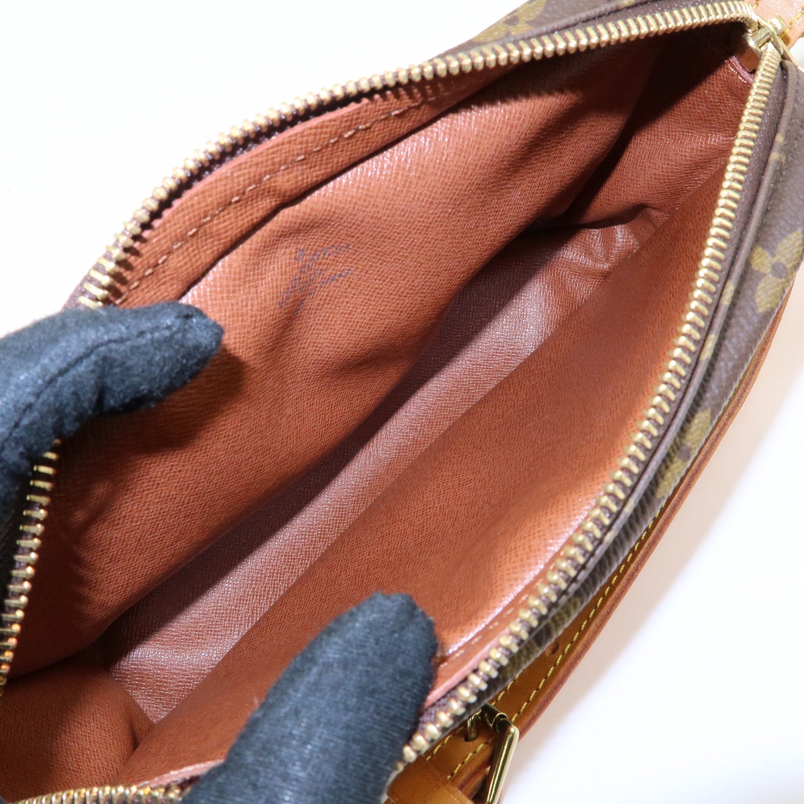 Louis Vuitton Monogram Saint Germain 24 Shoulder Bag Brown M51210