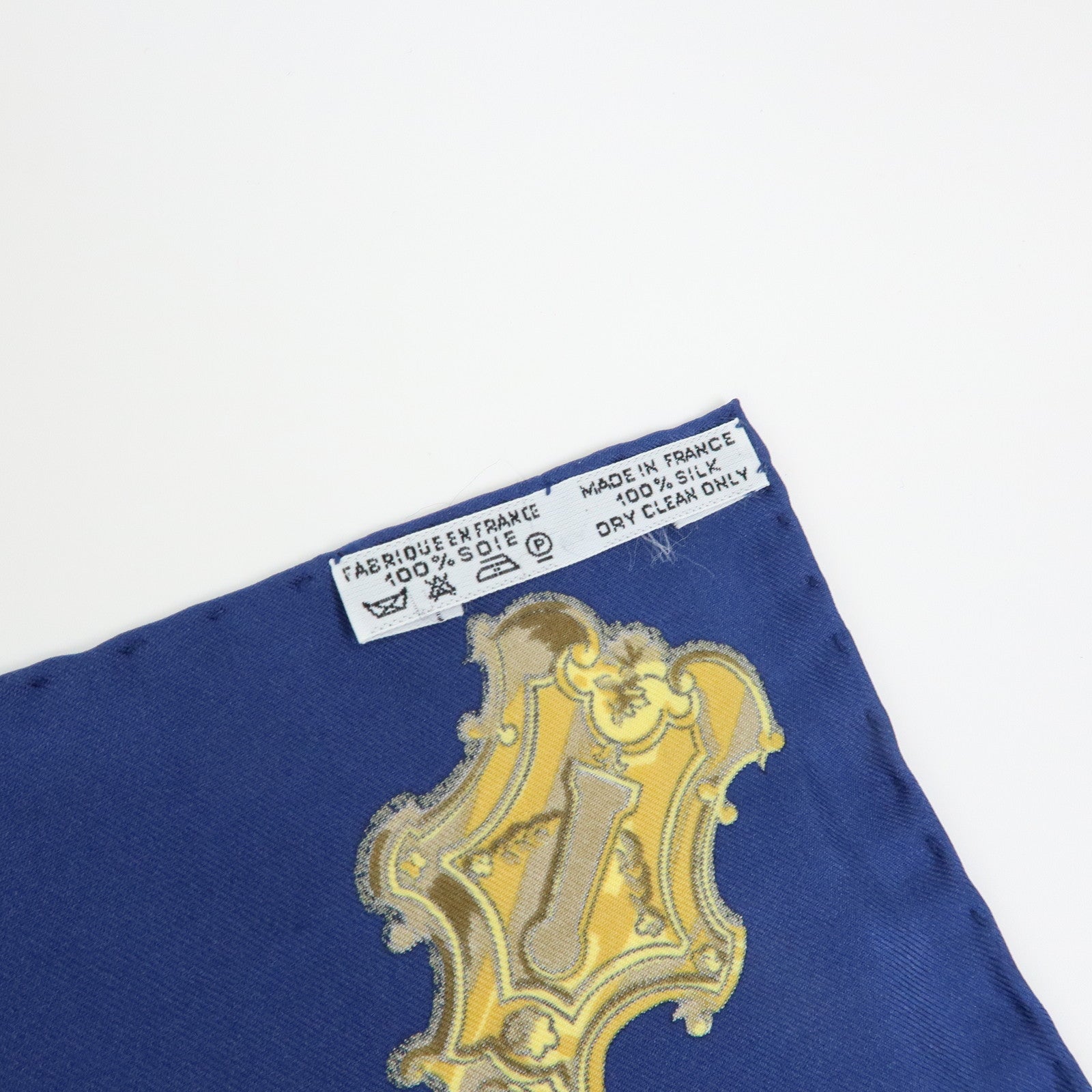 HERMES Carre 90 Silk 100% Scarf LES CLES THE KEYS RARE White Gold