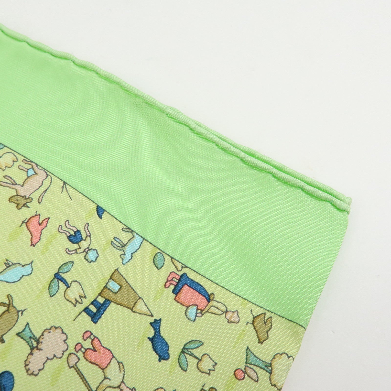 HERMES Petit Carre 40 Silk 100% Mini Scarf Farm Motif Green Yellow