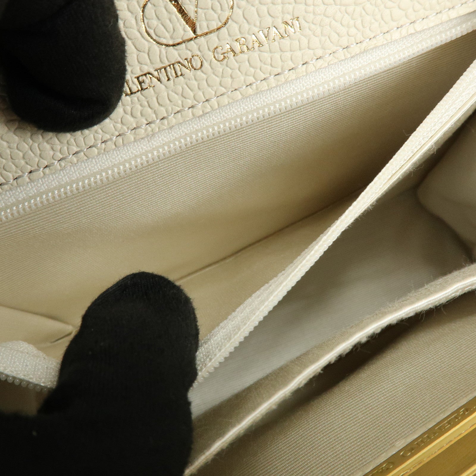 VALENTINO GARAVANI V Logo Leather Hand Bag Ivory