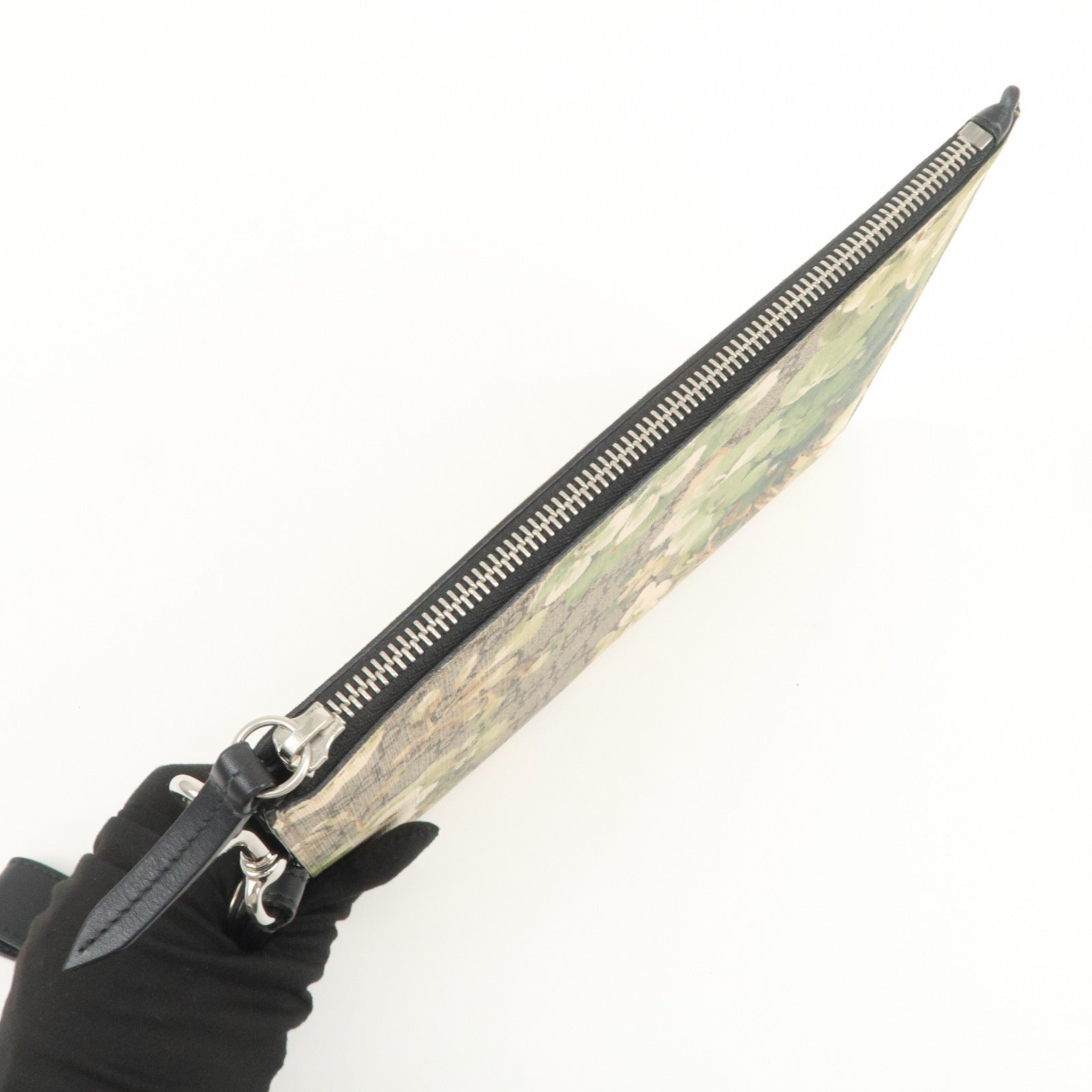 GUCCI Flora GG Blooms GG Supreme Clutch Bag Wristlet Bag 411691