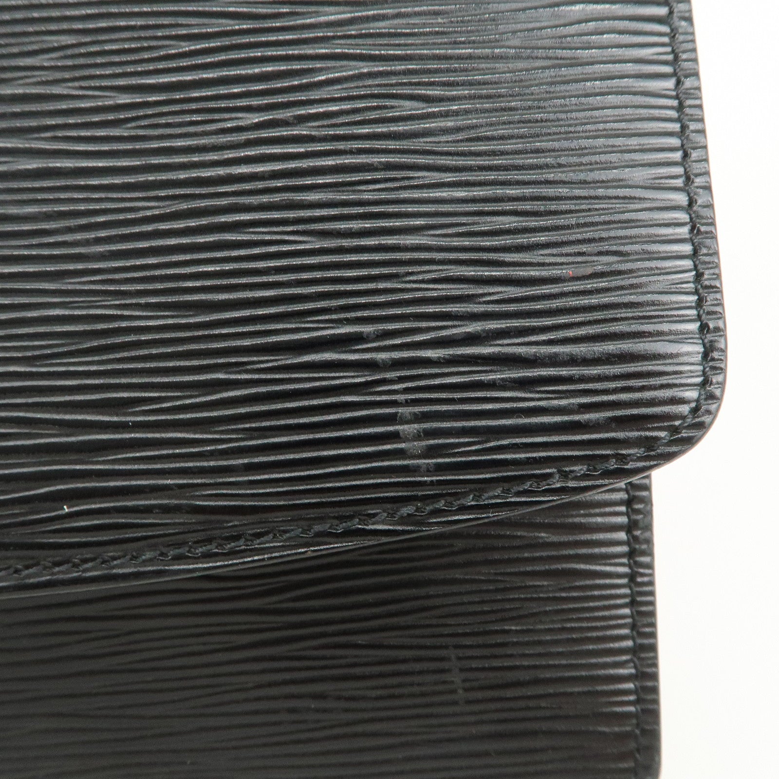 Louis Vuitton Epi Grenelle Shoulder Bag Crossbody Bag Noir M52362