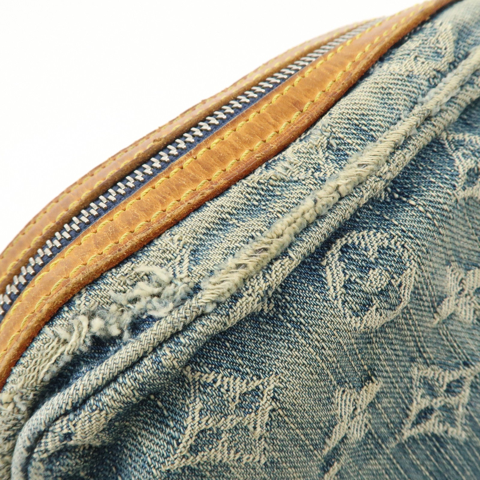 Louis Vuitton Monogram Denim Camera Bag Shoulder Bag Blue M95348