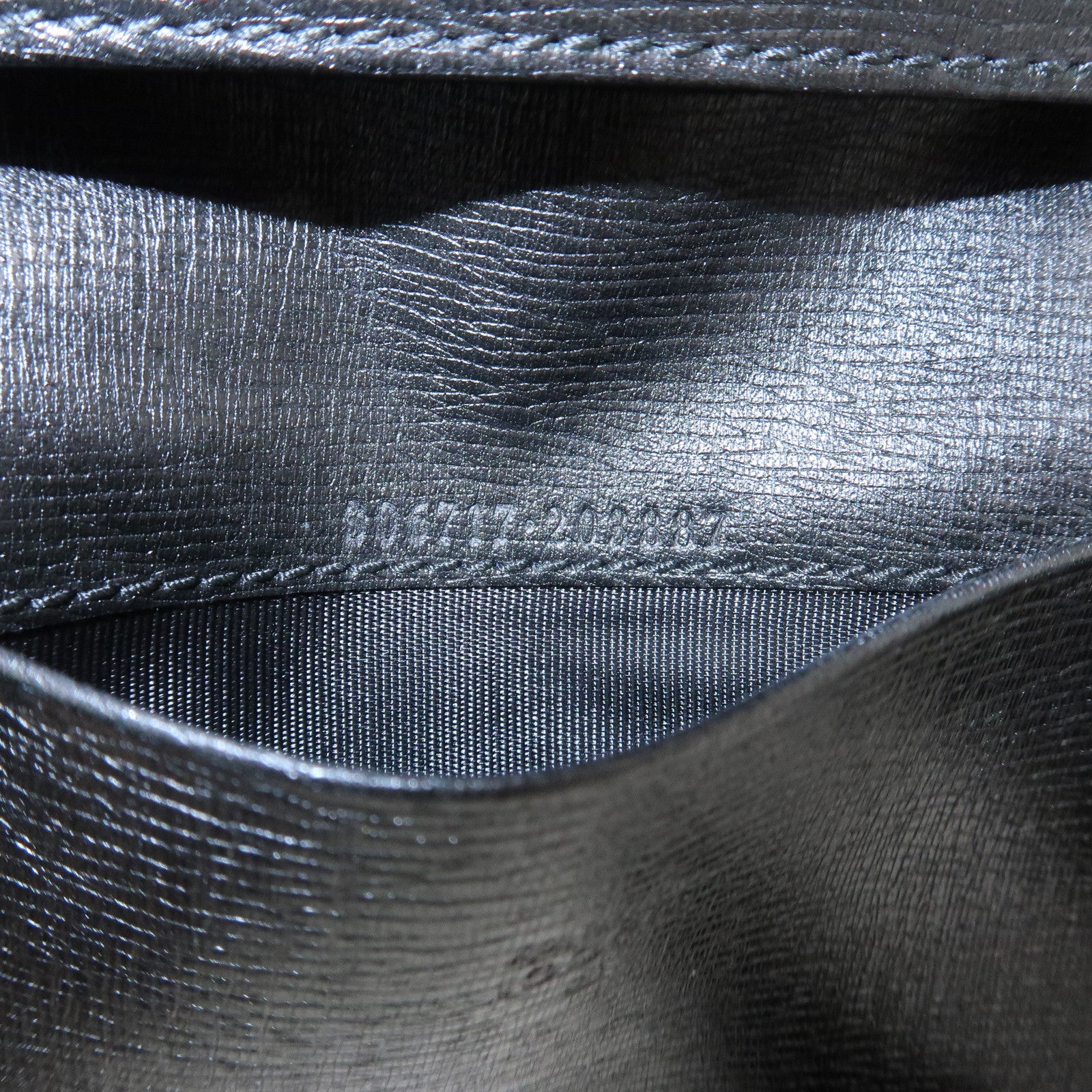 GUCCI Interlocking G Leather Card Case Black 306717