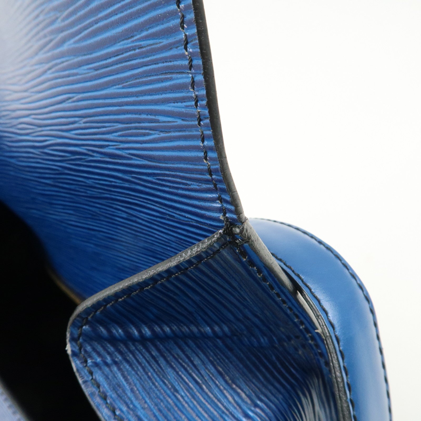 Louis Vuitton Epi Saint Cloud Shoulder Bag Toledo Blue M52195