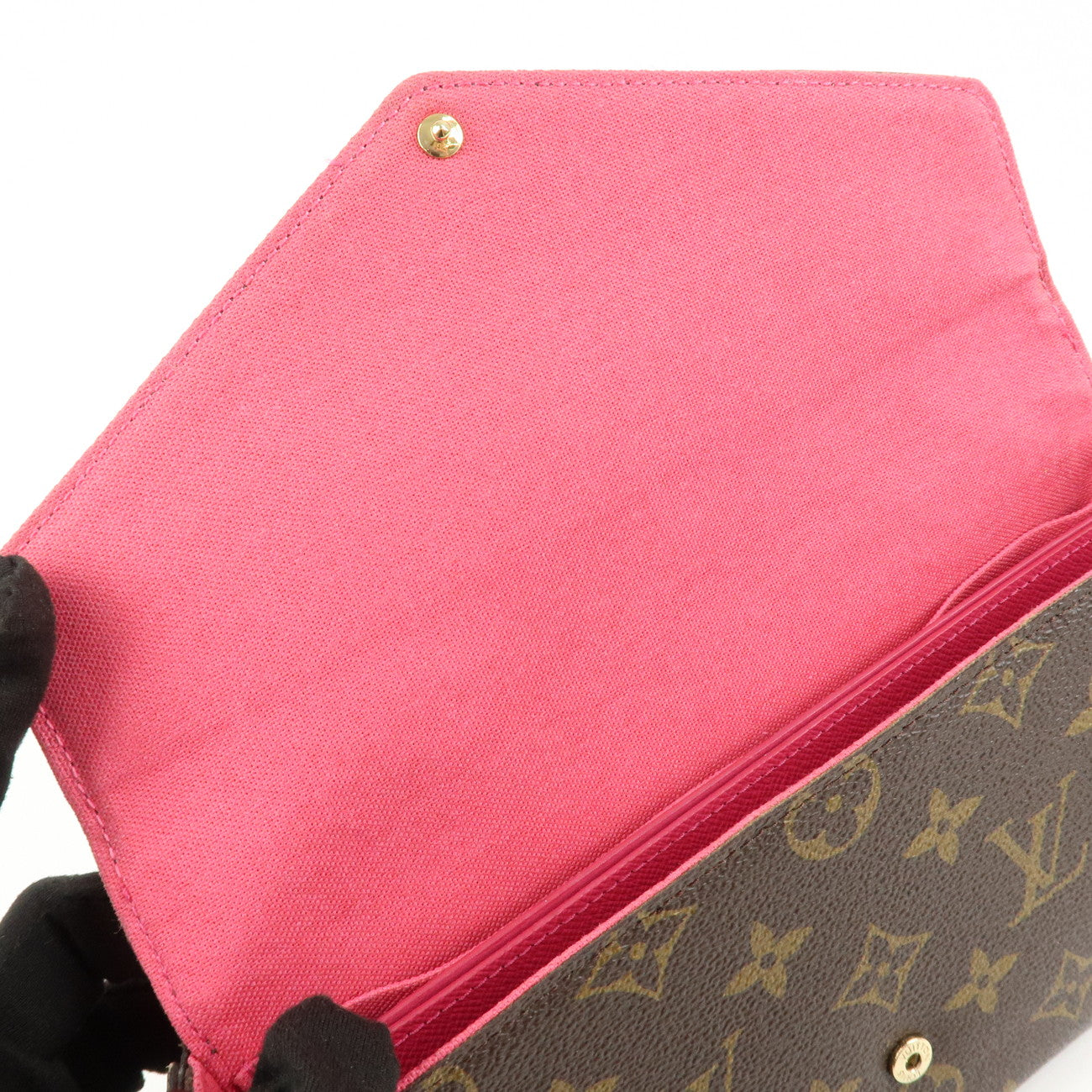 Louis Vuitton Monogram World Tour Pochette Felicie Brown MI4157 Used