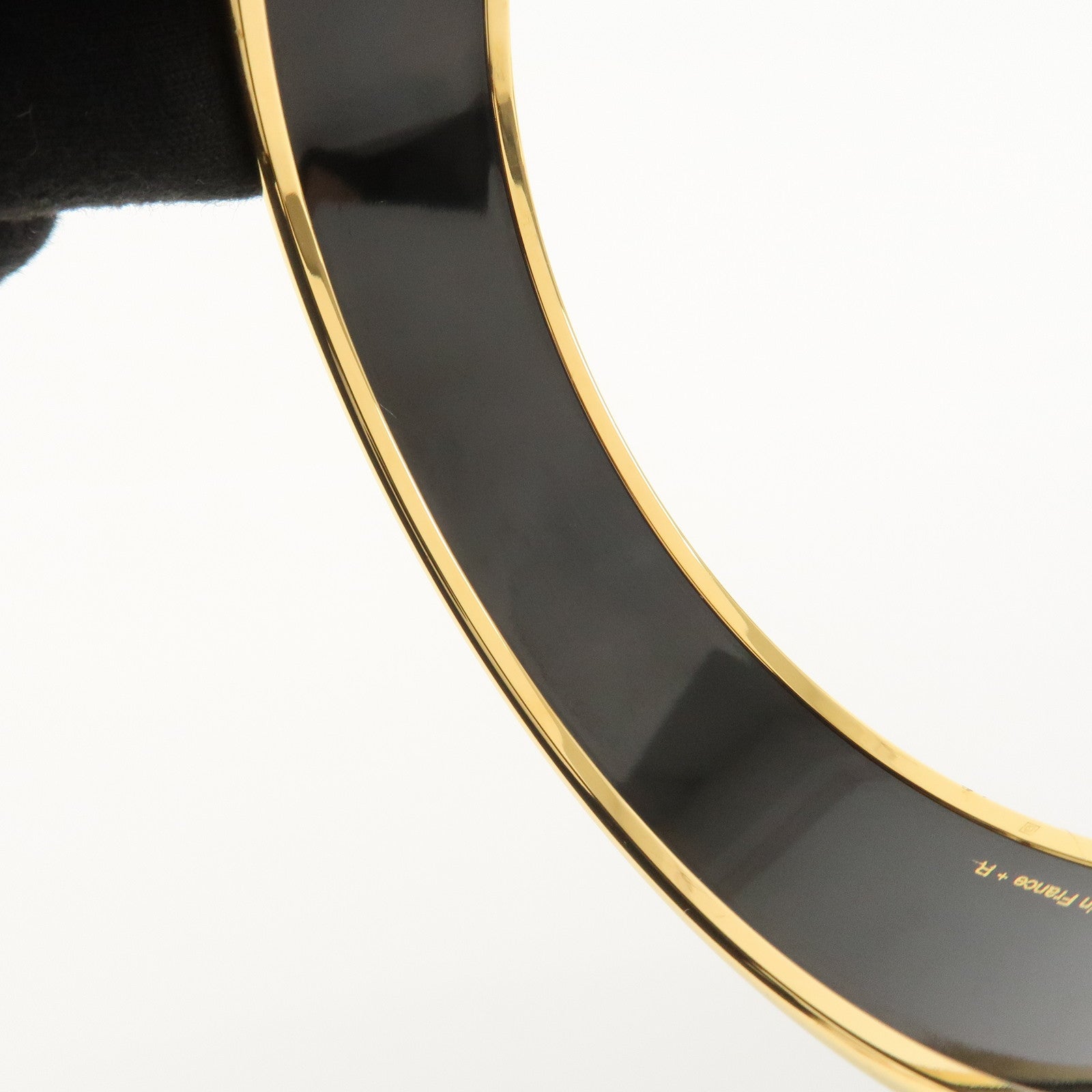 HERMES Email GM Bangle Bracelet White Black