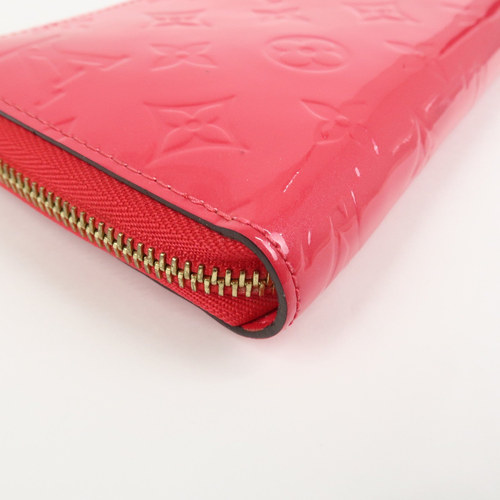 Louis Vuitton Monogram Vernis Round Zippy Wallet Hot Pink M93058