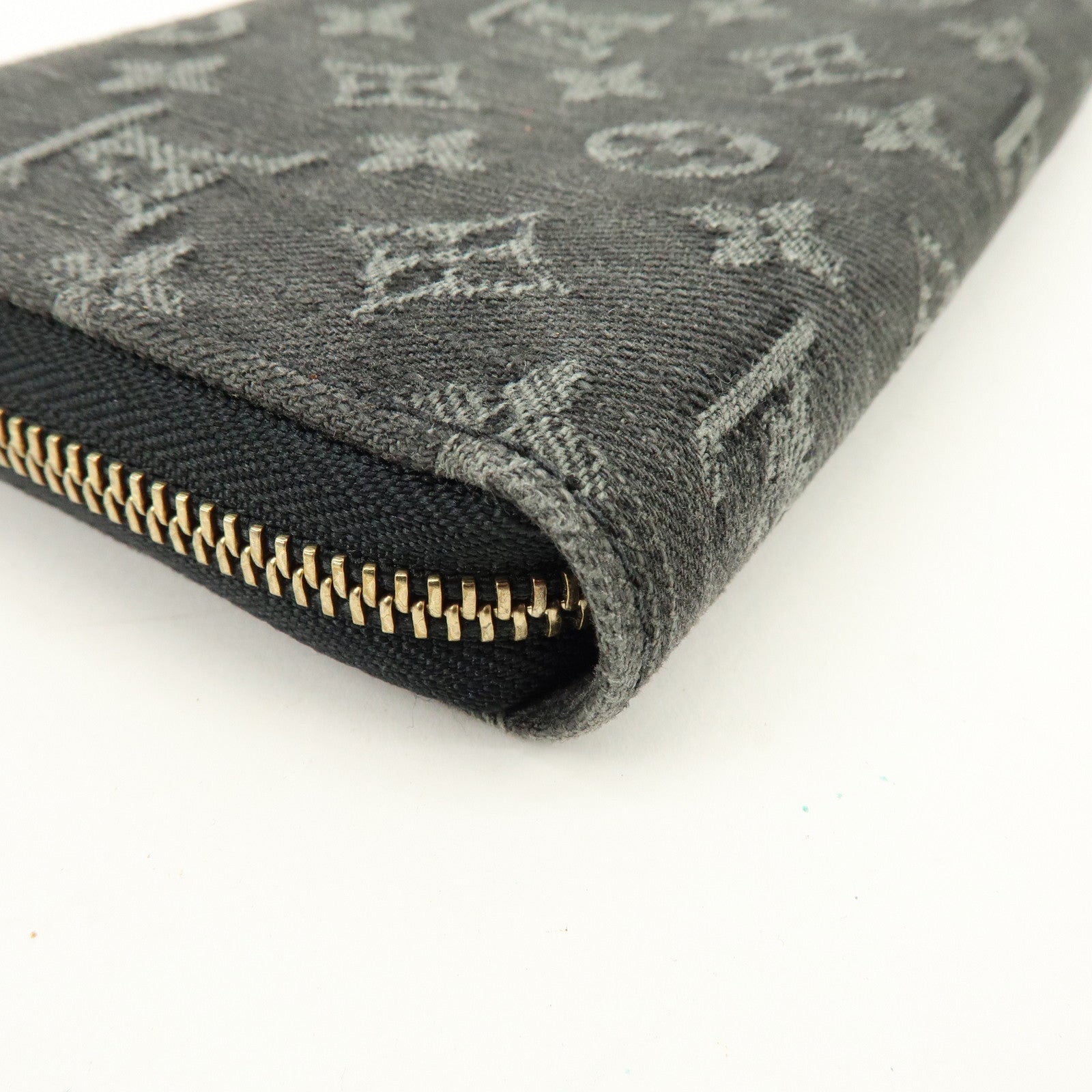 Louis Vuitton Monogram Denim Zippy Long Wallet Noir Black M95614