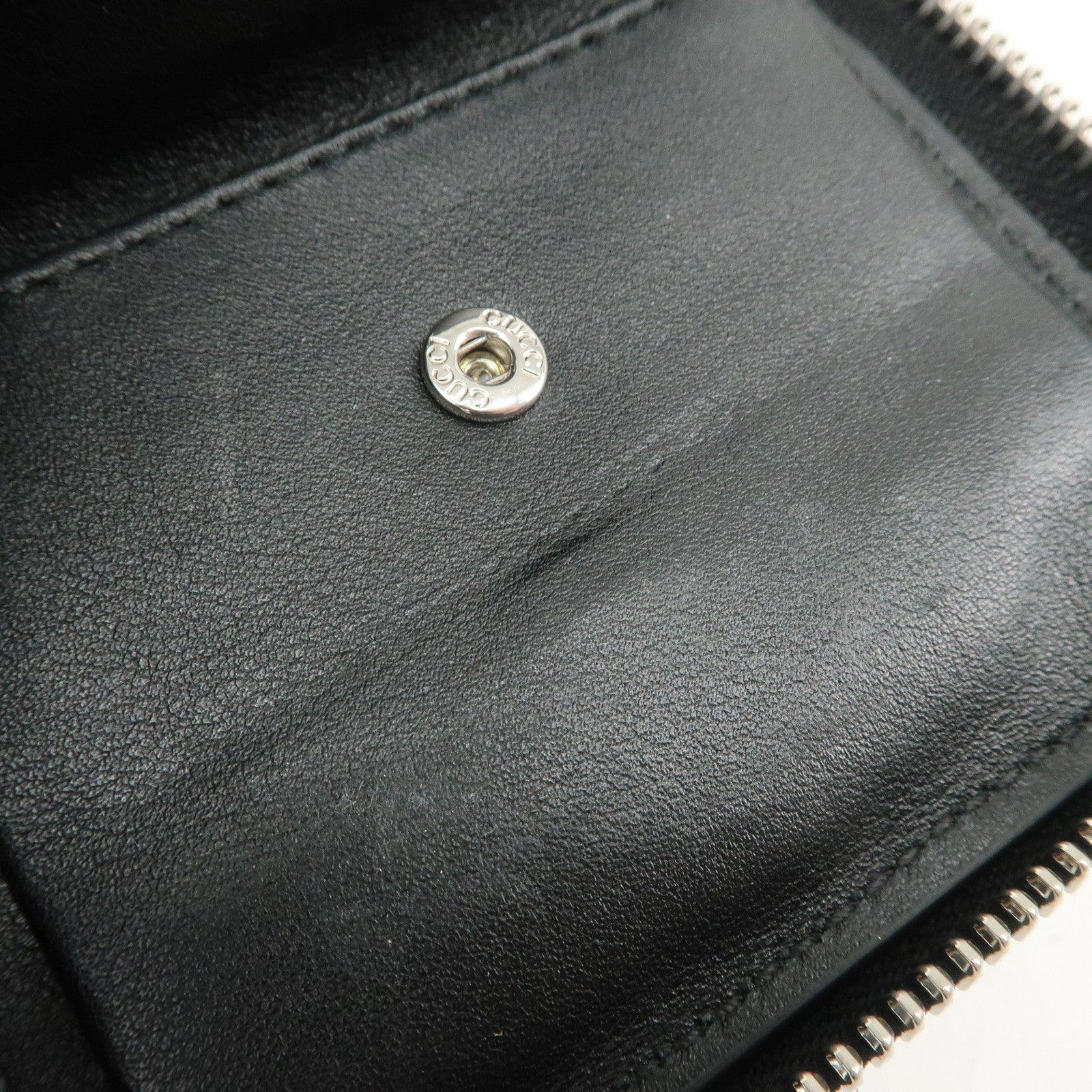 GUCCI Logo Micro Guccissima Zippy Leather Long Wallet Black 391465