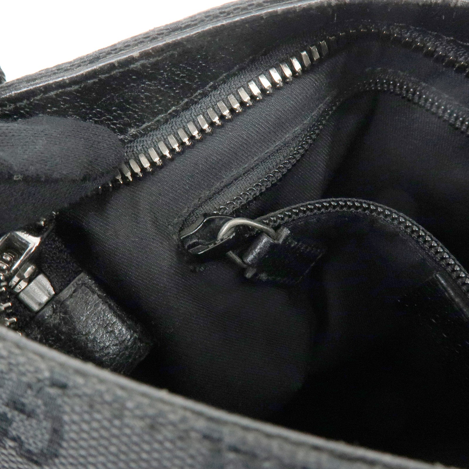 GUCCI GG Canvas Leather Shoulder Crossbody Bag Black 122793
