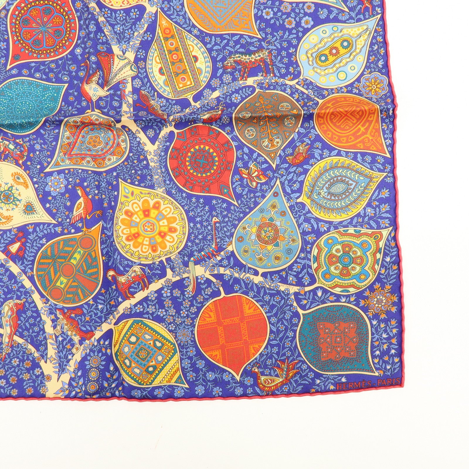 HERMES Carre 45 Silk 100% LArbre devie Scarf Blue Red Muticolor
