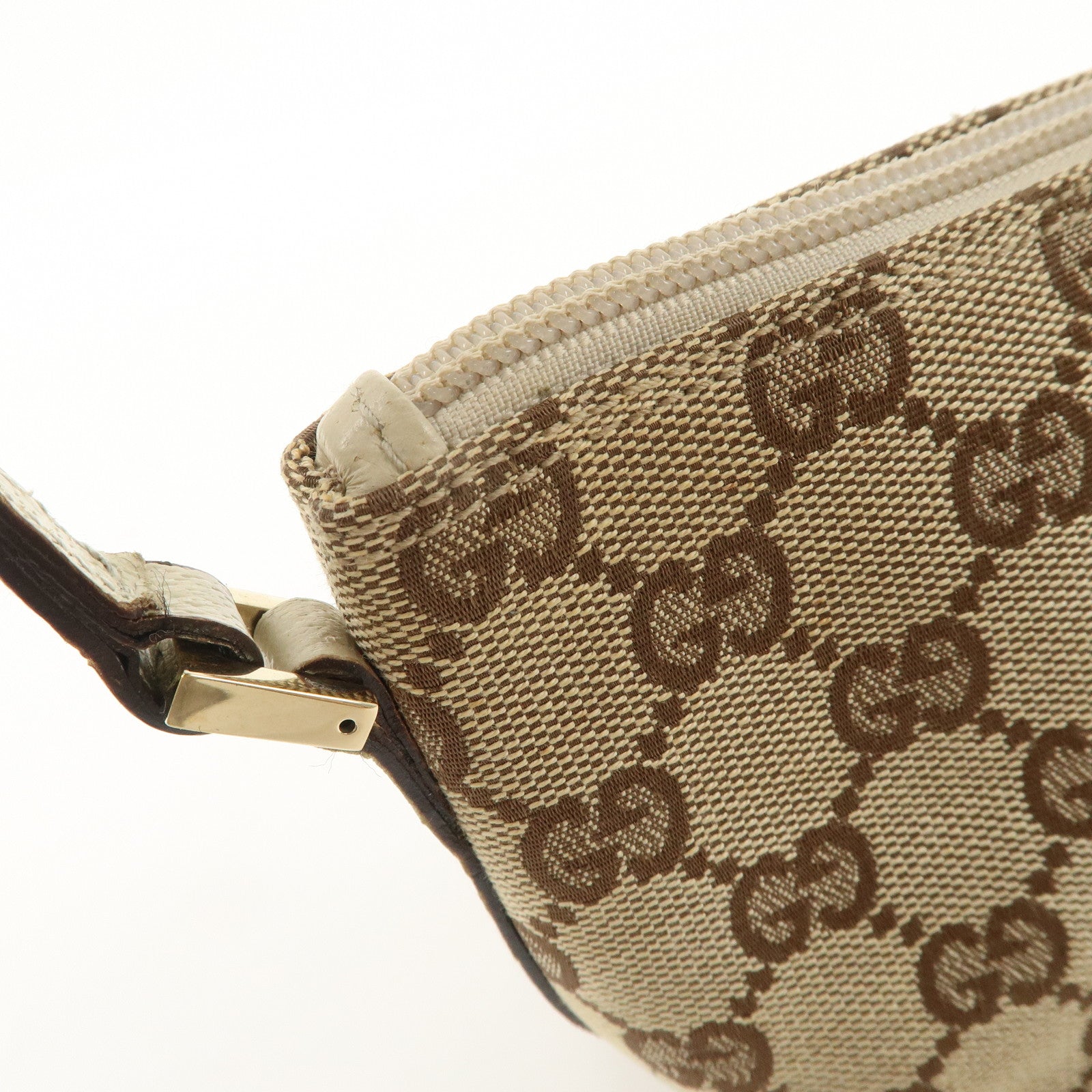 GUCCI Boat Bag GG Canvas Leather Bag Hand Bag Pouch Beige Ivory 07198 Used