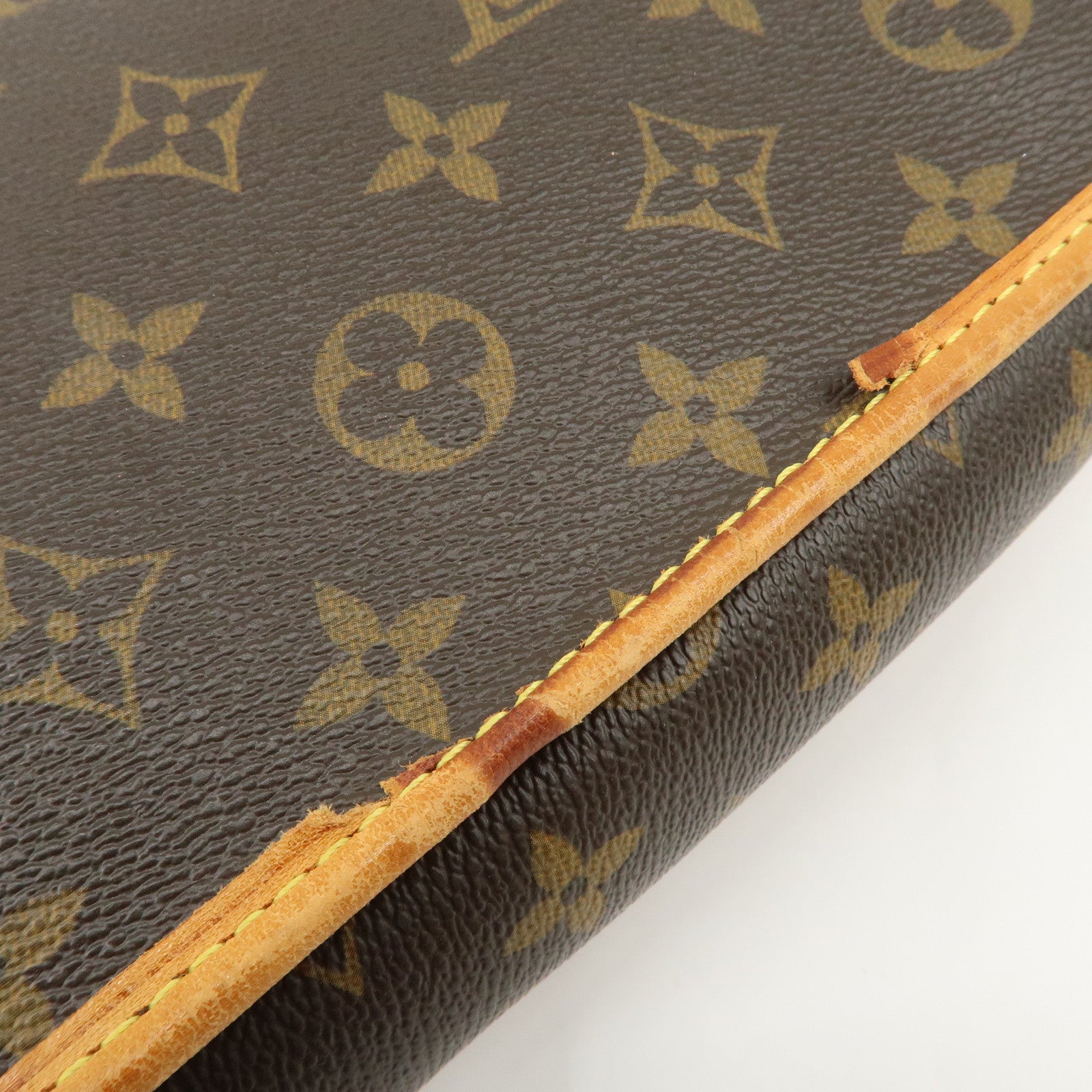 Louis Vuitton Monogram Messenger Bosphore GM Shoulder Bag M40105 Used